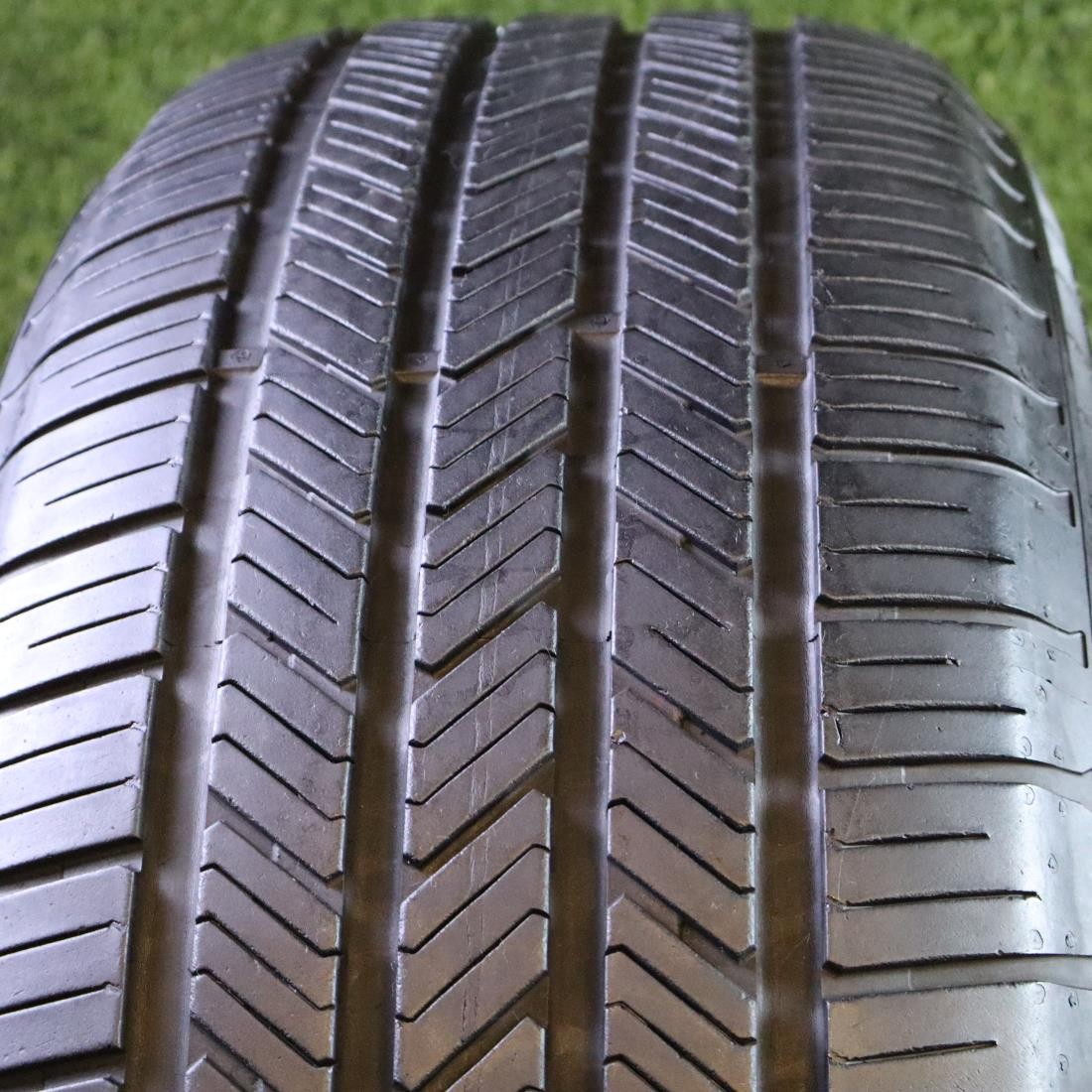 235 55 19 Goodyear Eagle LS-2 with 85% Tread 7/32 101V #27725