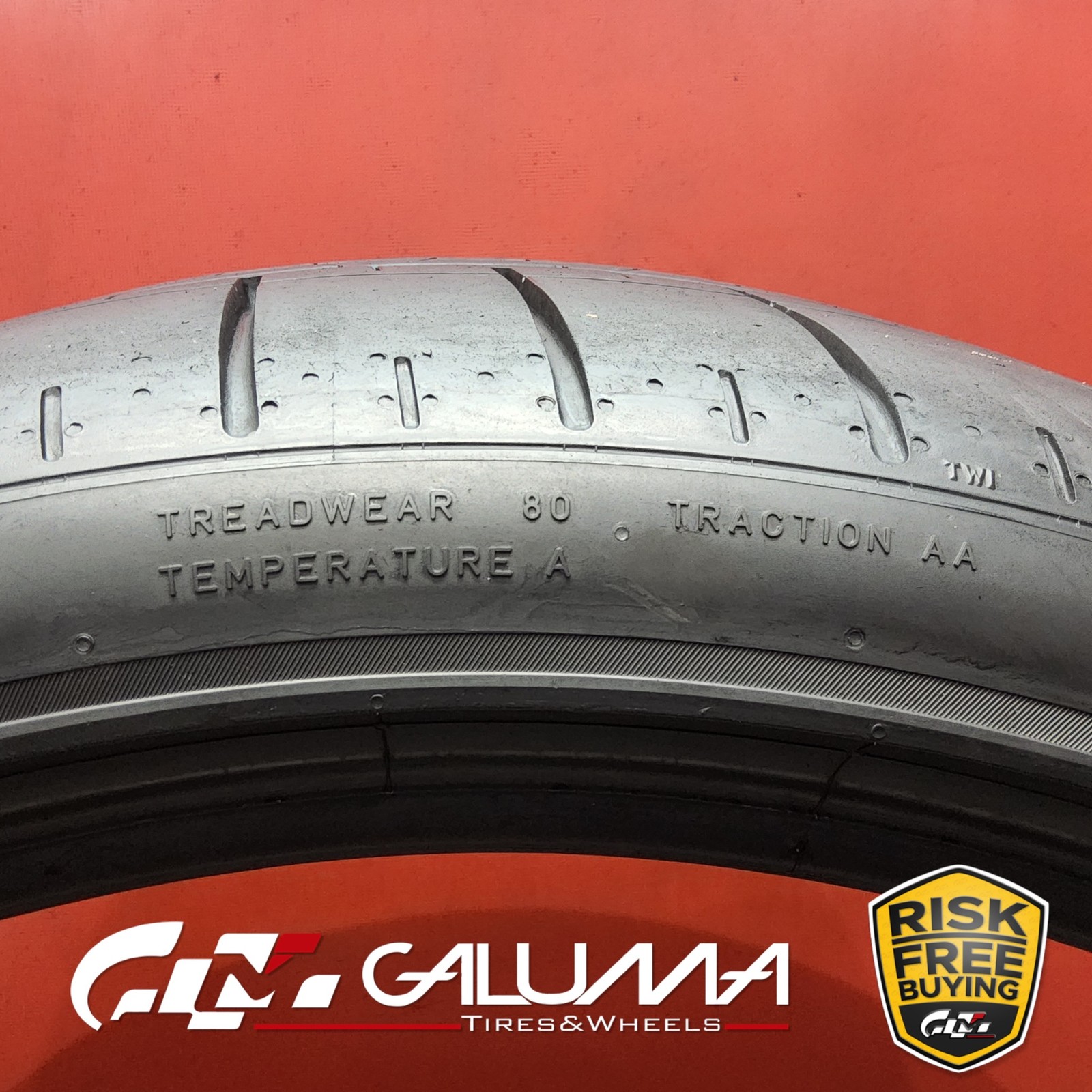 1 (One) Tire LikeNEW Pirelli P Zero CORSA PZC4 315/30ZR22 107Y No Repairs #88825