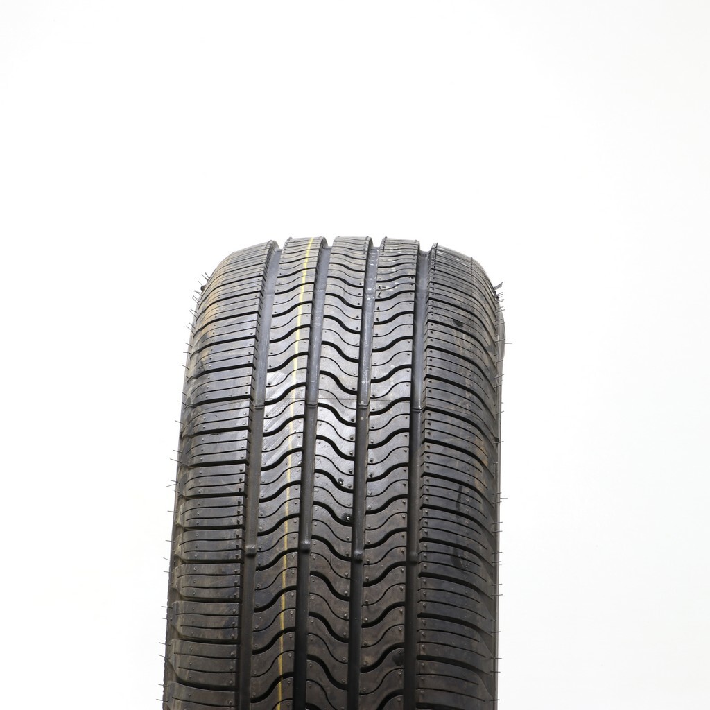 New 255/65R18 Firestone All Season (Firestone) 109S – 10/32 (RE5G) – Tire