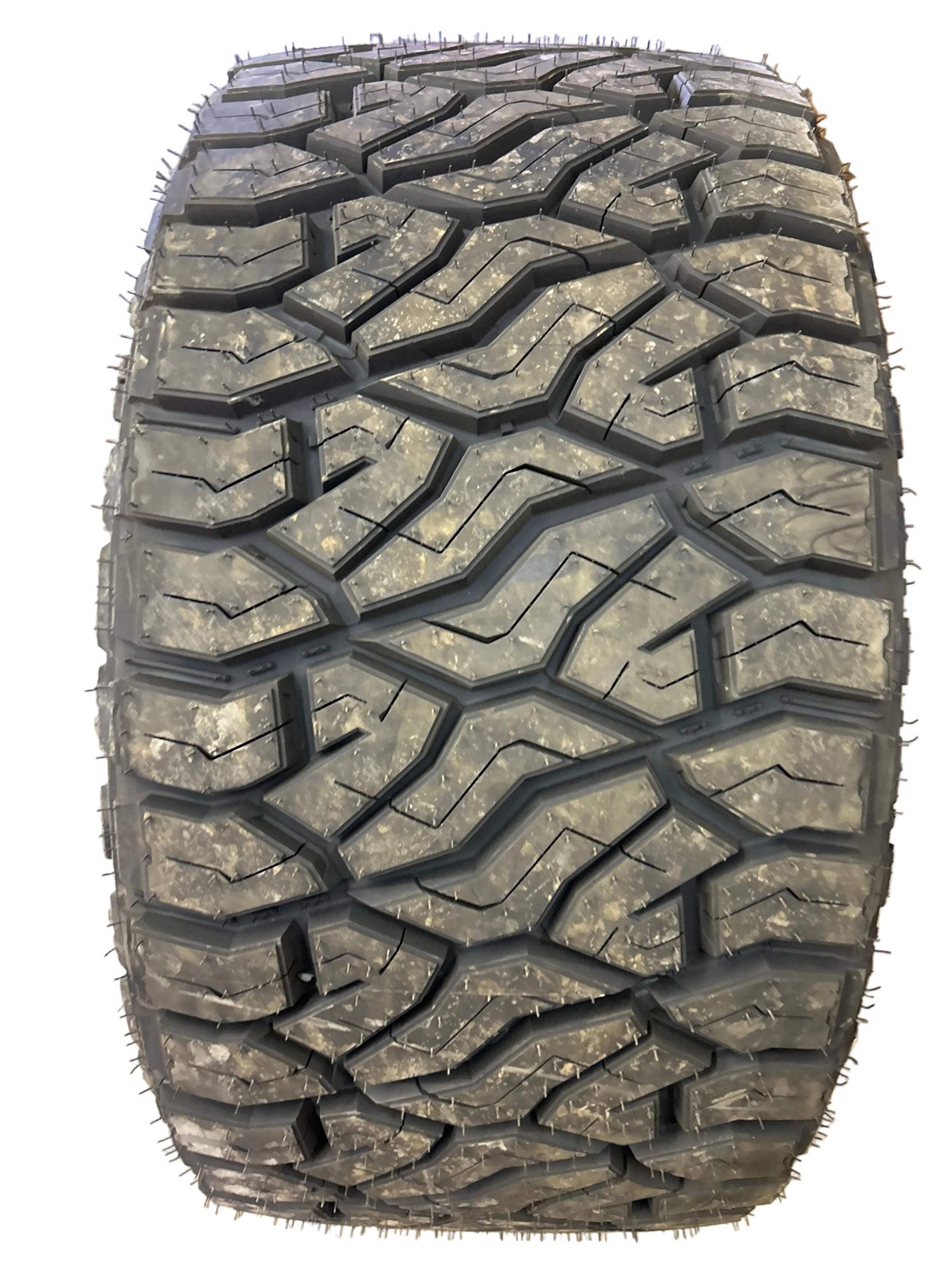 VENOM POWER TERRA HUNTER R/T+ BSW LT 35 14.50 26 117Q 10PLY RUGGED TIRE CVPRT23