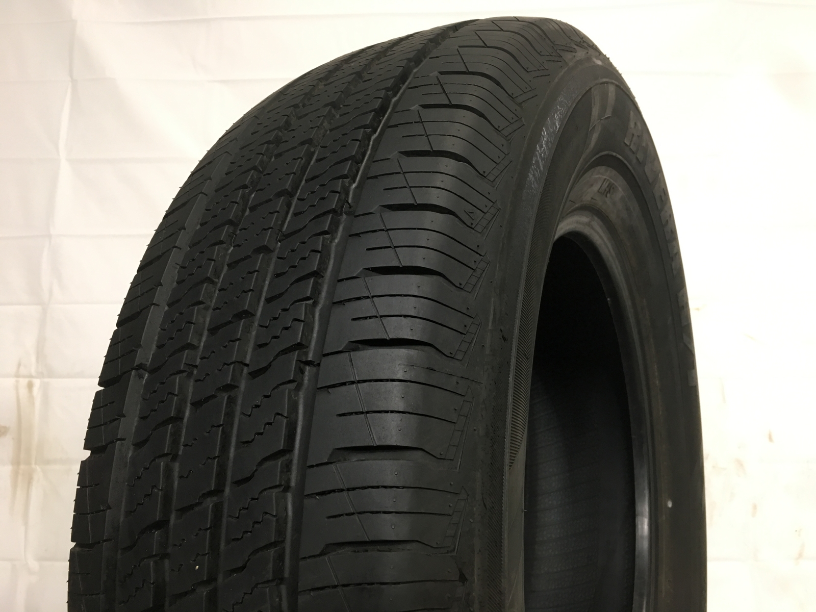 [1] Radar Rivera H/T P245/70R17 245 70 17 Tire 9.5-9.75/32