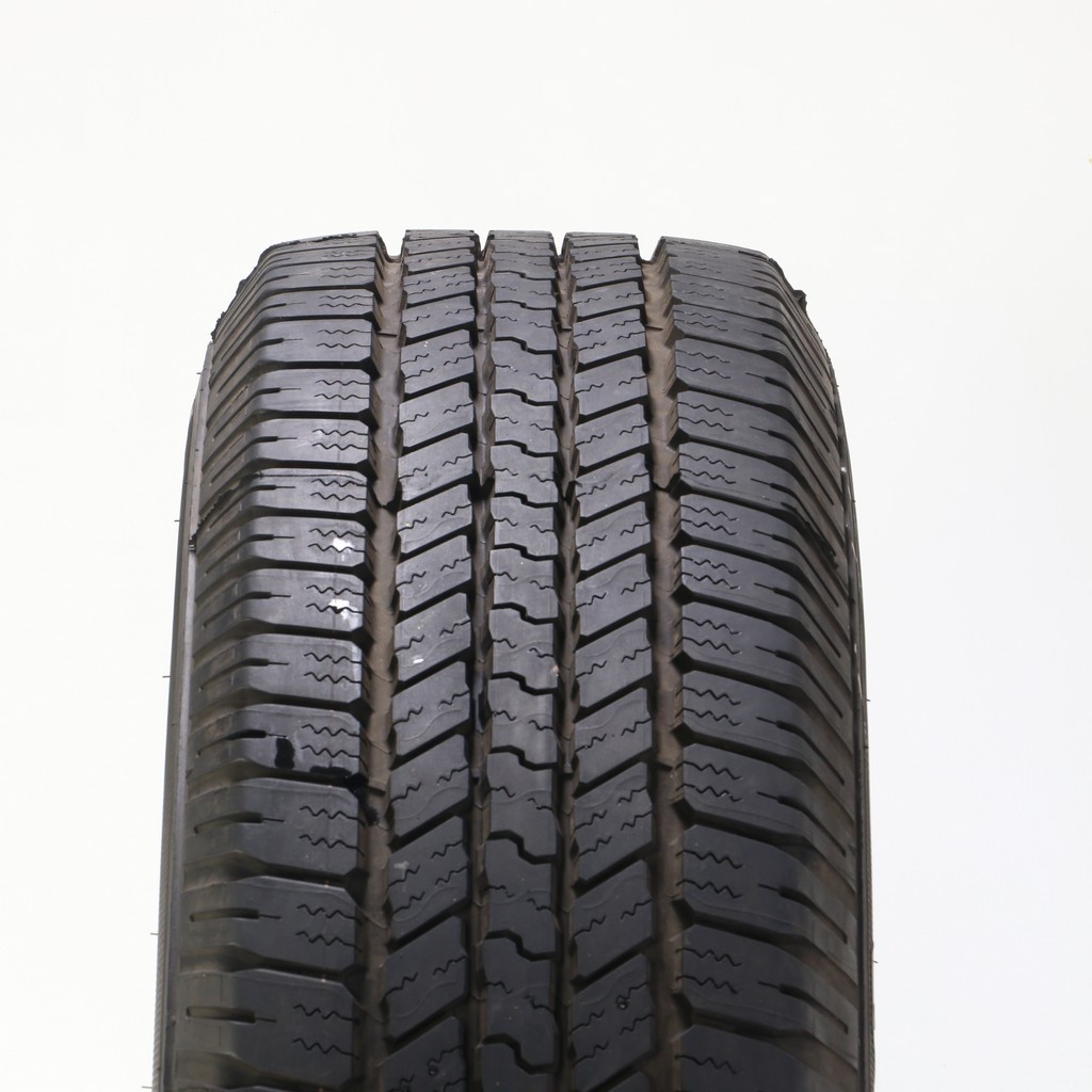 Driven Once LT 265/70R18 Goodyear Wrangler SR-A 124/121S – 14/32