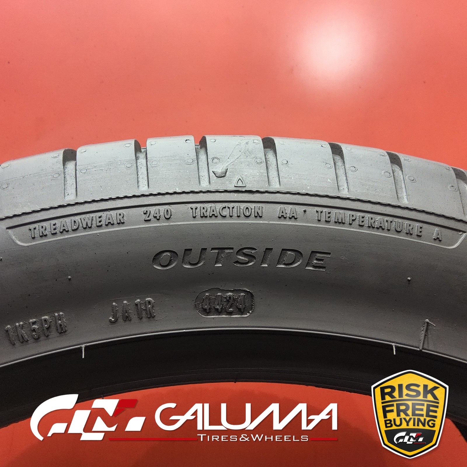 Set of 2 Tires LikeNEW Goodyear Eagle F1 Asymmetric SUV MO1 XL 295/40R22 #96031