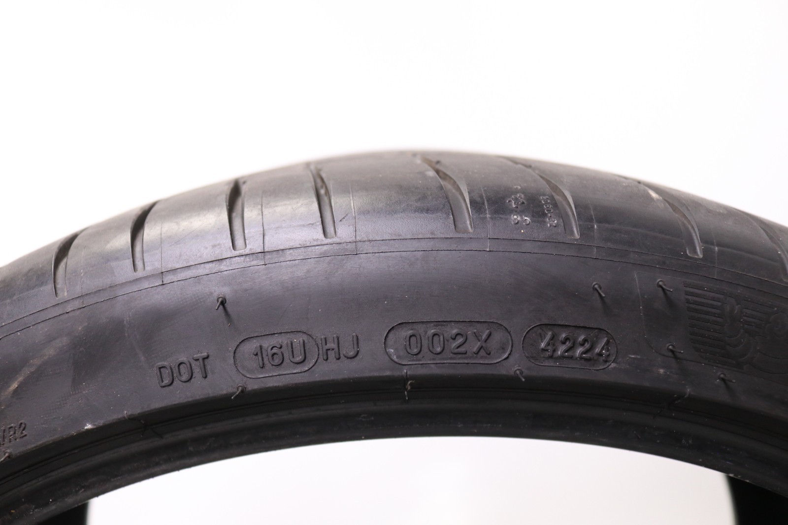 Set of 2 Used 315/30ZR22 Michelin Pilot Sport 4 S NO – 107Y – 8/32