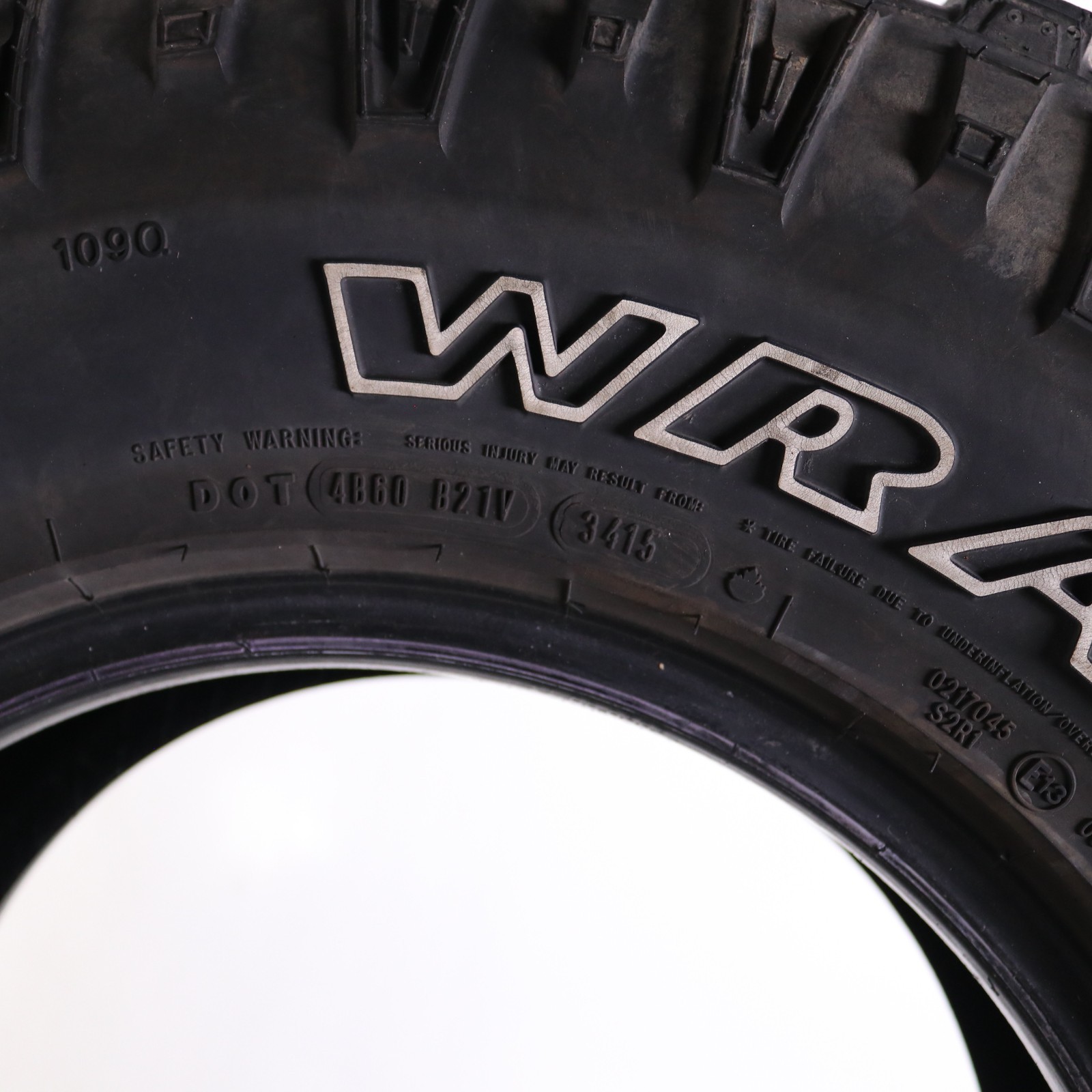 Set of 2 Used LT 31X10.50R15 Goodyear Wrangler Duratrac – 109Q – 12-13/32