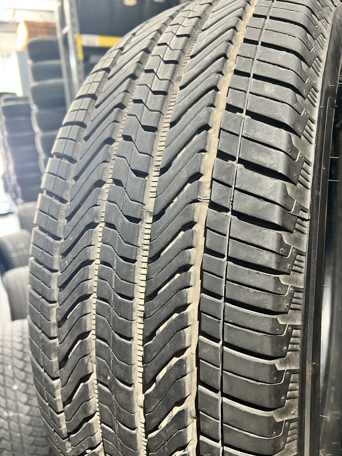 1 Tire Bridgestone Alenza A/S 02 TPC 275/60R20 115S DOT.1325 8.75/32