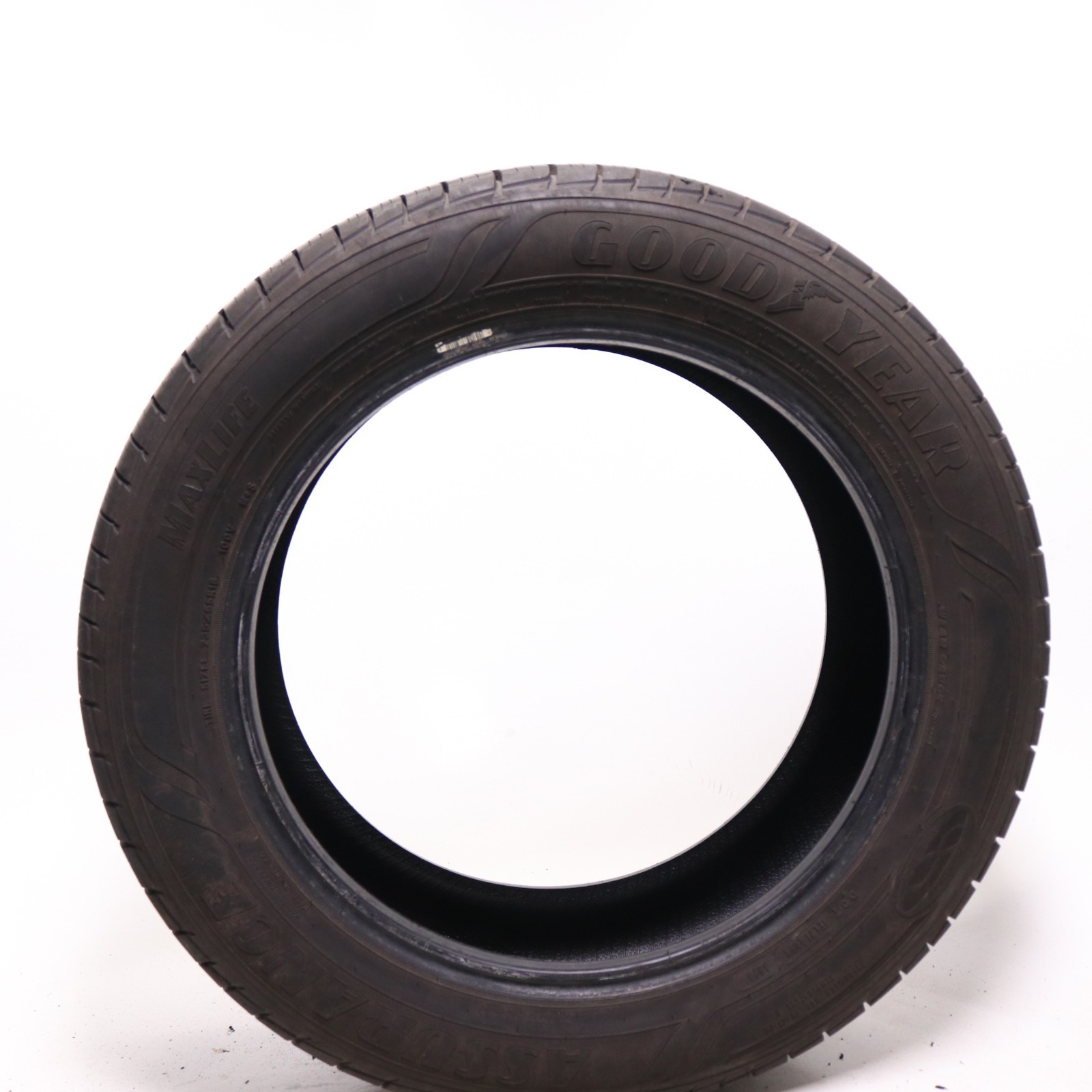 Set of 2 Used 235/55R18 Goodyear Assurance MaxLife – 100V – 9.5-10.5/32