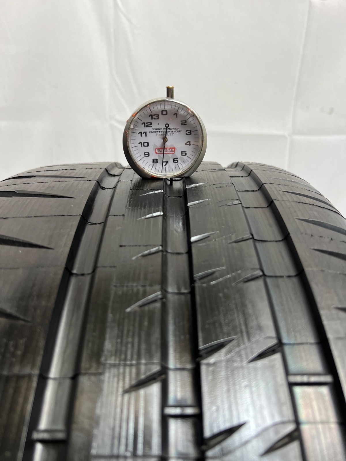 1 – TAKEOFF 245/35ZR19 XL (93Y) Michelin Pilot Sport Cup 2 (N0) – 7114 NO REPAIR