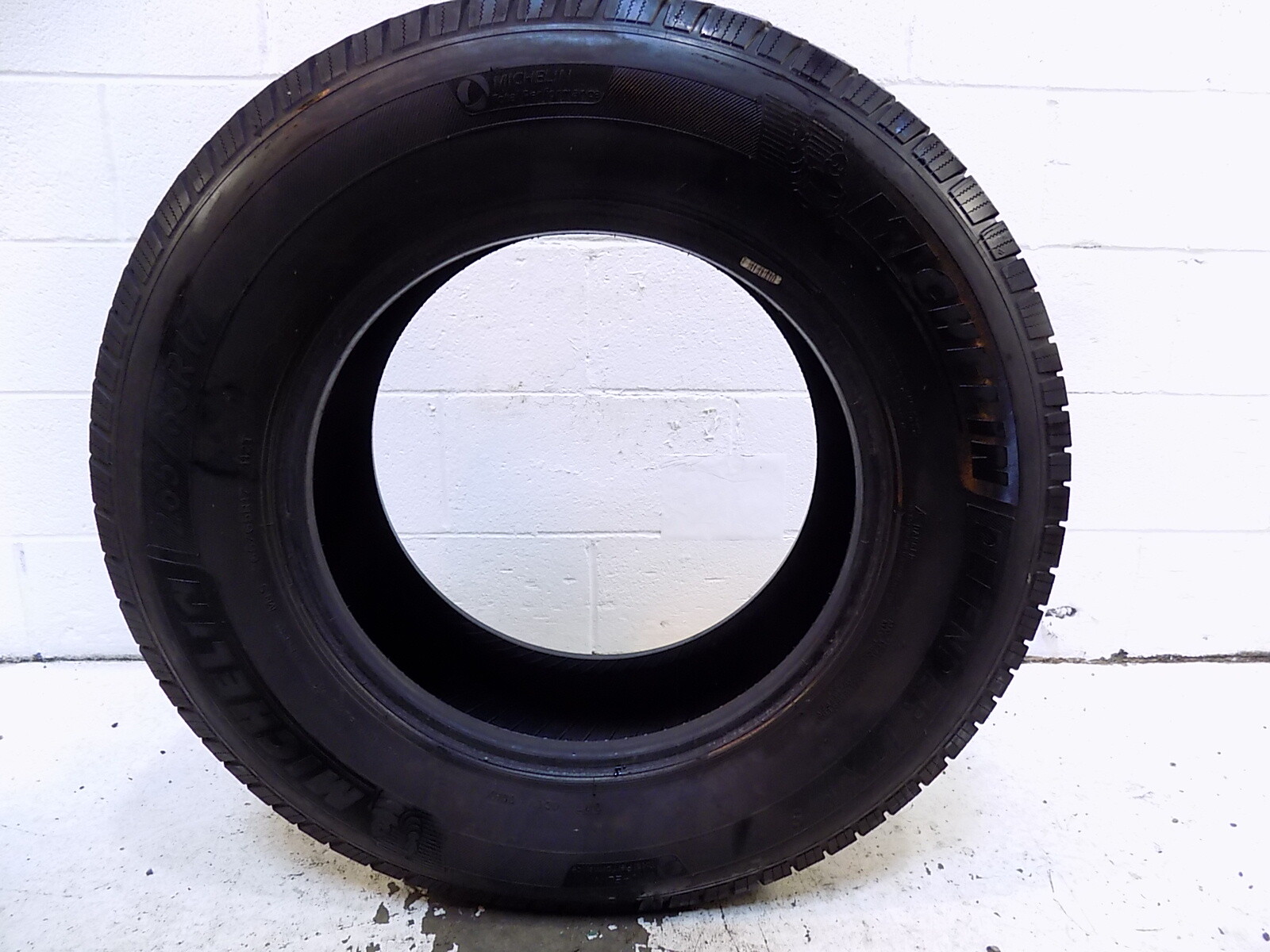 P265/65R17 Michelin Defender LTX M/S 112 T Used 8/32nds