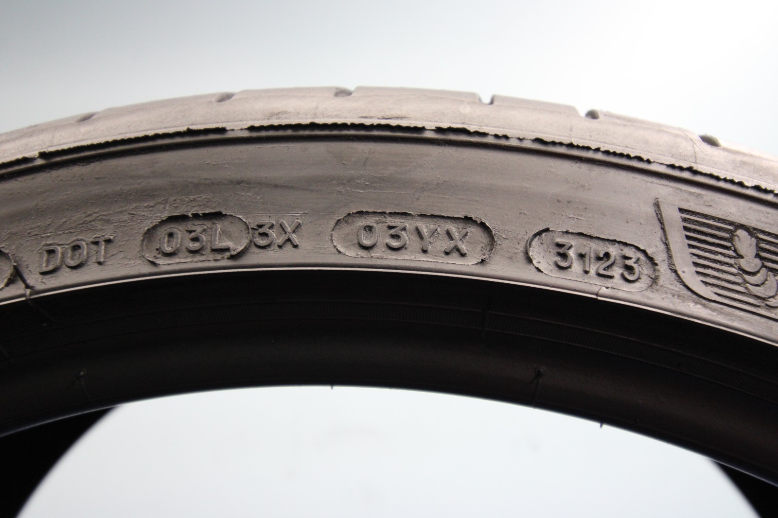 2 Used Michelin Pilot Sport A/S 4 TO PNCS 255/35ZR21 255/35/21 2553521 98W