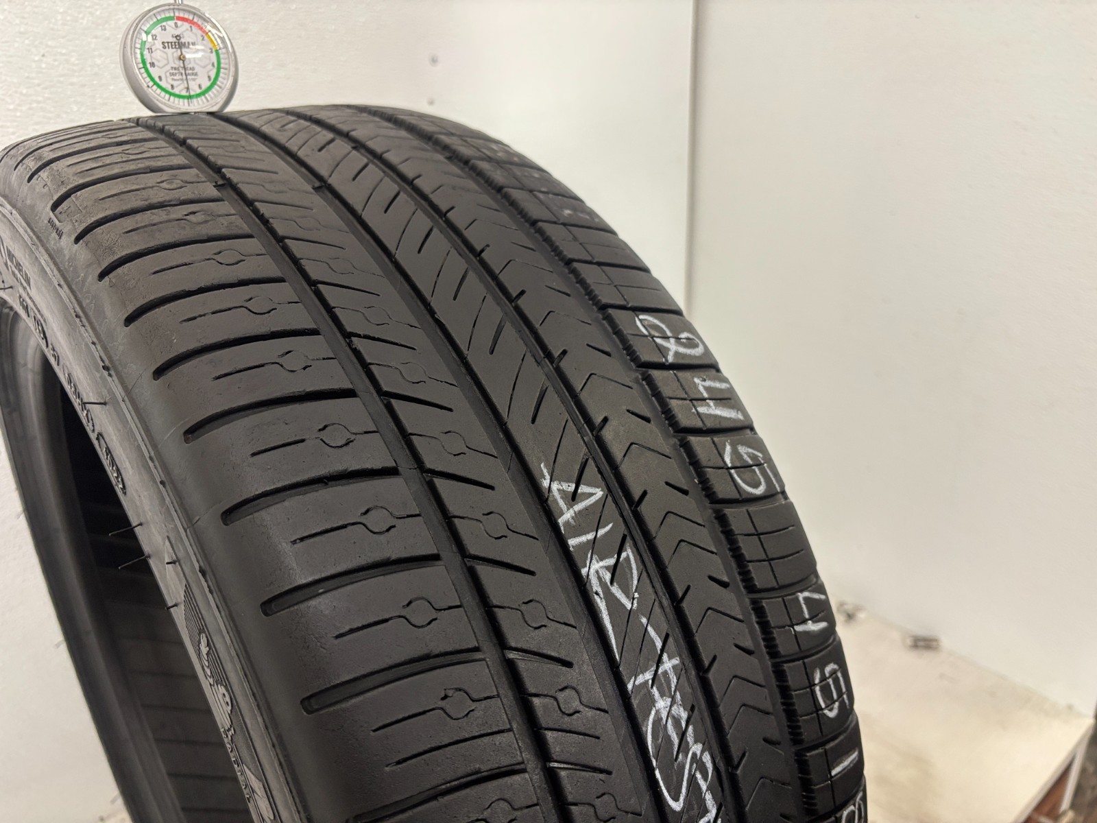 1 Tire 245 45 18 Michelin Pilot Sport A/S 4 (60-70% Tread Left) NO REPAIRS 100Y