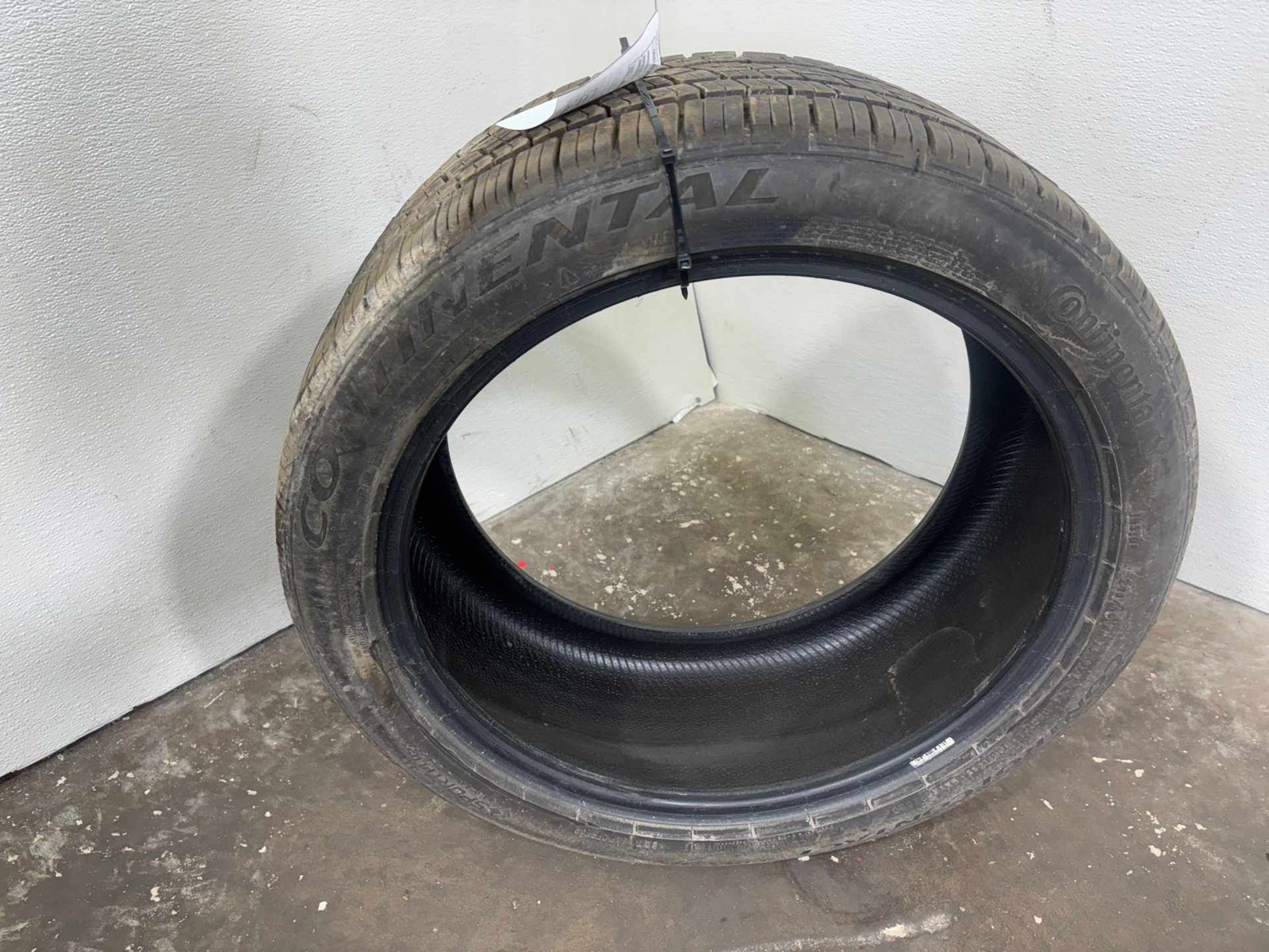 245/40ZR18 Continental ControlContact Sport SRS Plus 97Y Used Tire – 6.5/32