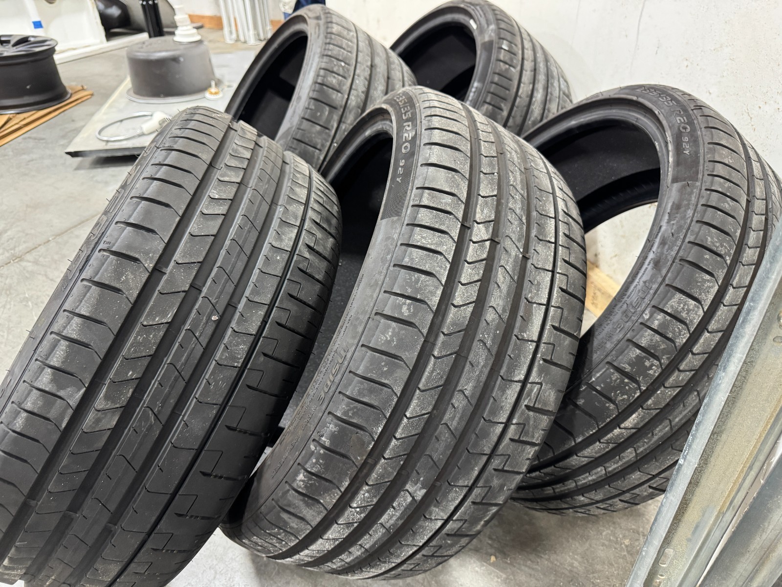 OEM 2024+ Tesla Model 3 Performance Tires (5 Total) 235/35/20 & 275/35/20