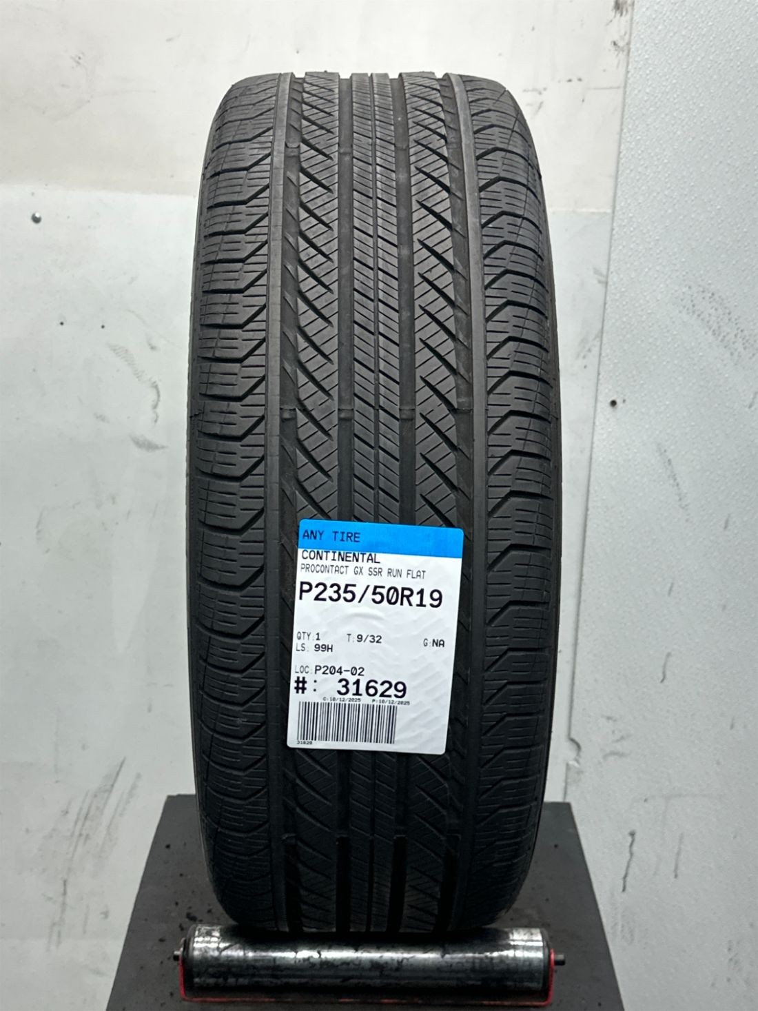 1 Used P235/50R19 Continental ProContact GX SSR Run Flat 99 H – 9/32