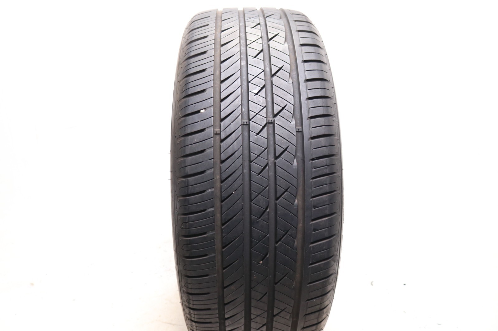 Set of 2 Used 245/50ZR19 Laufenn S Fit AS – 105W – 8/32 No Repairs