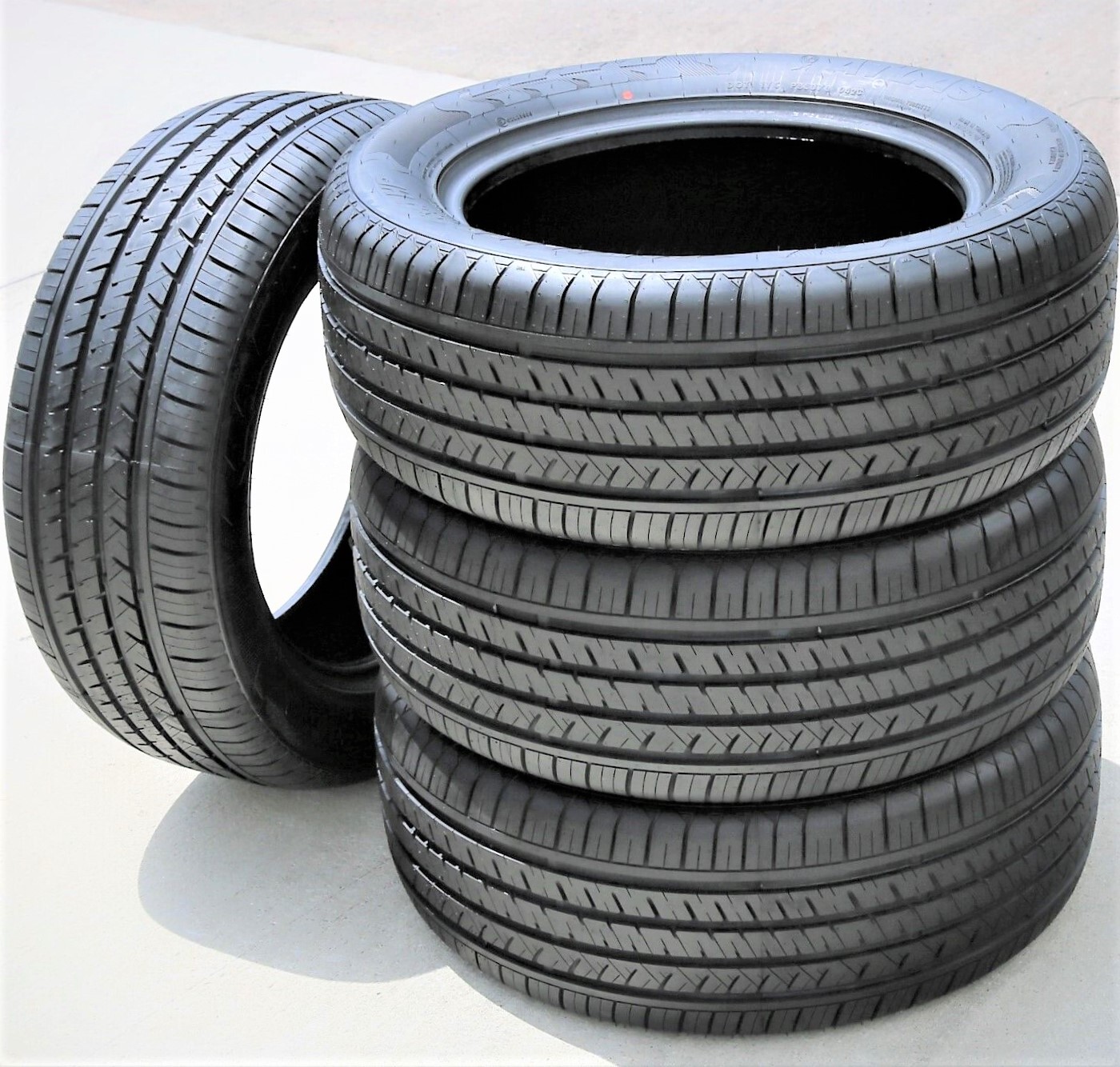 4 Tires 235/65R18 Atlas Tire Paraller 4×4 HP AS A/S Performance 106H