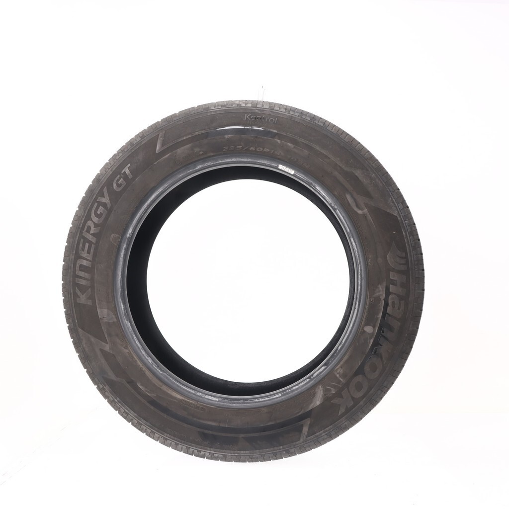 2 X Used 235/60R18 Hankook Kinergy GT 103H – 5.5/32