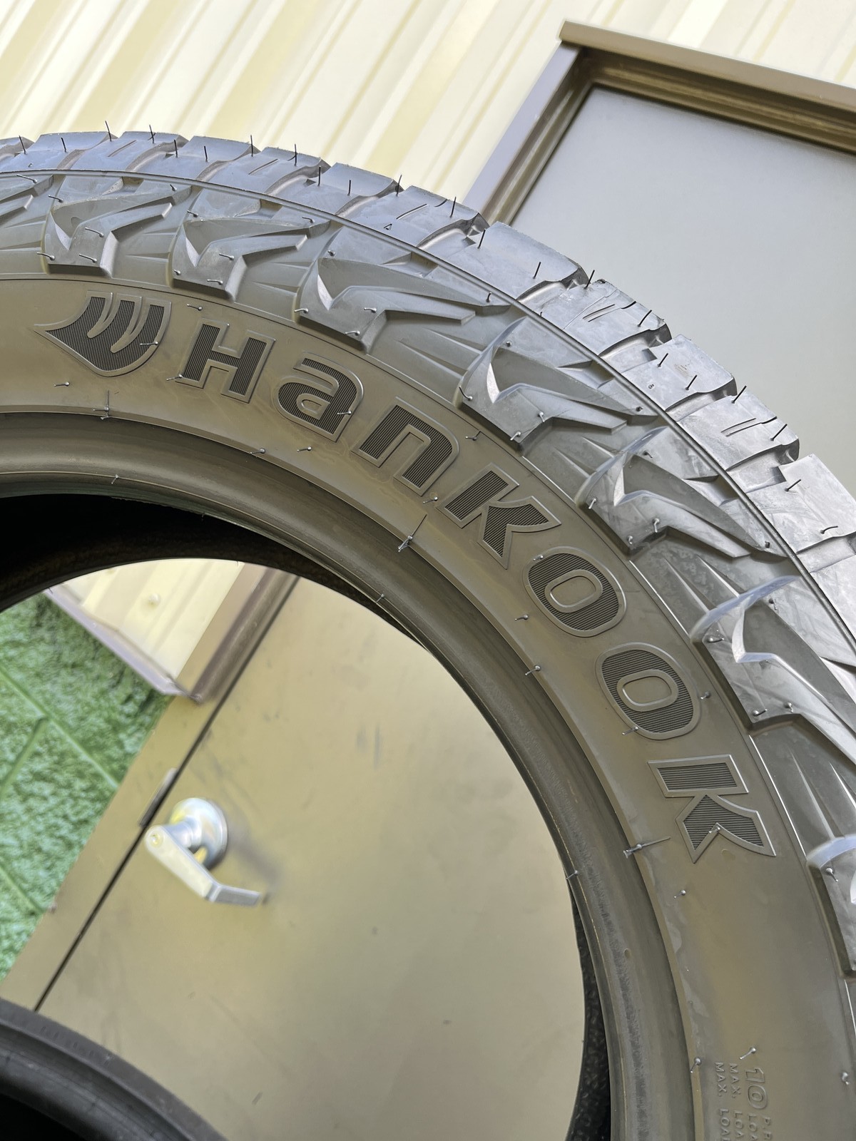 1 New Hankook Dynapro AT2 Xtreme LT 265/60R18 119/116S 10 PLY DOT.2523 14/32 New