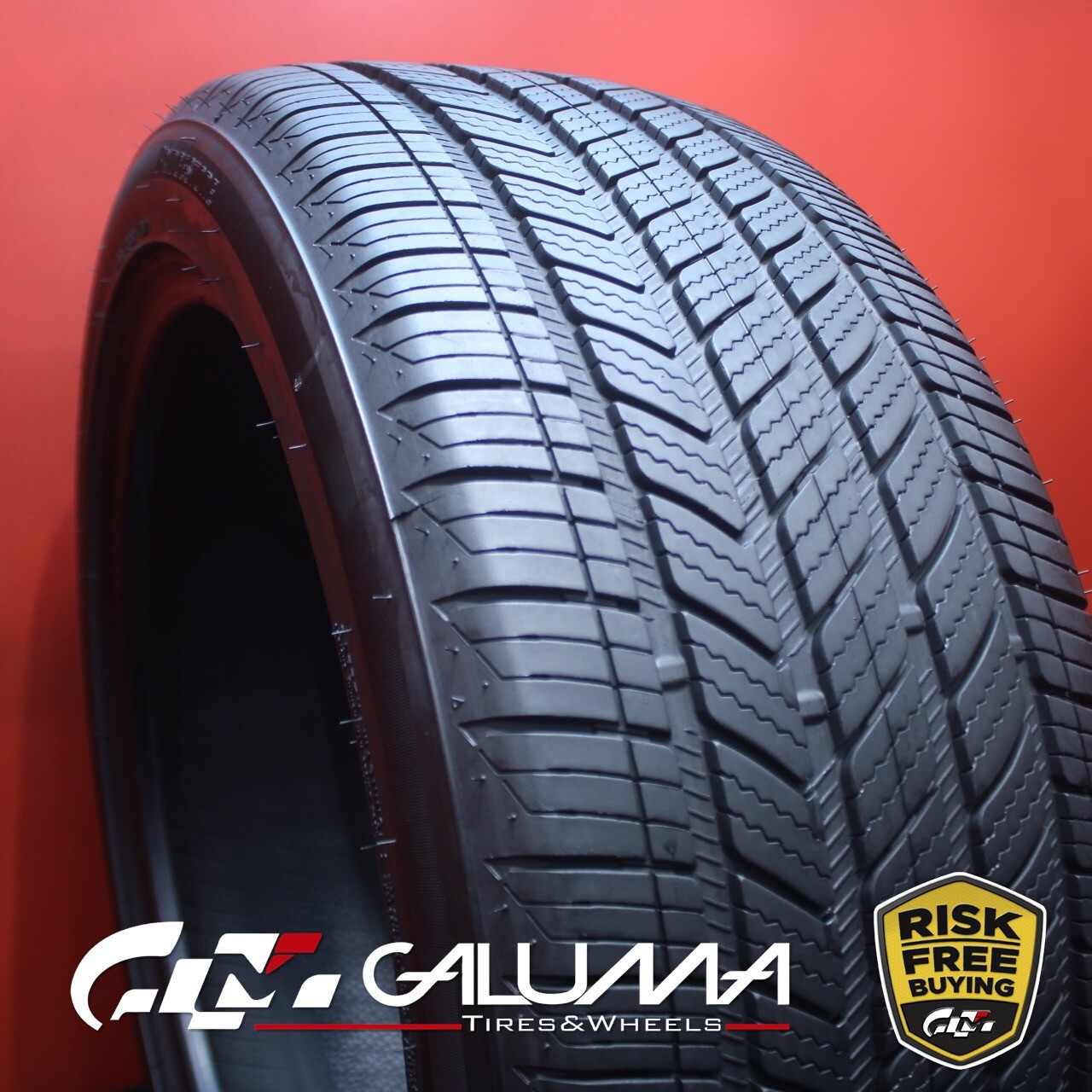 1 (One) Tire Bridgestone Turanza QuietTrack 245/45R20 245/45/20 No Patch #83316