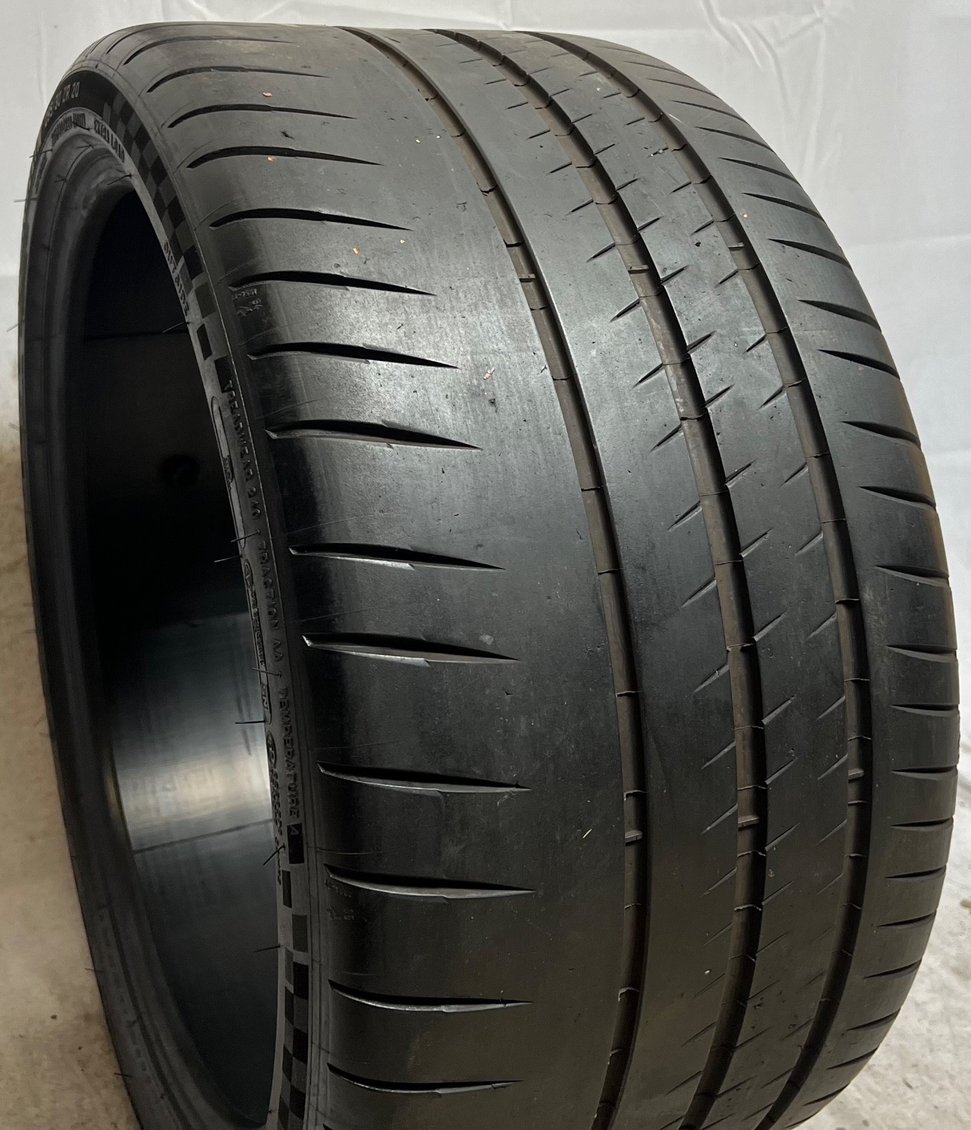 1 – TAKEOFF 295/30ZR20 XL (101Y) Michelin Pilot Sport Cup 2 (LTS) Lotus – 7129
