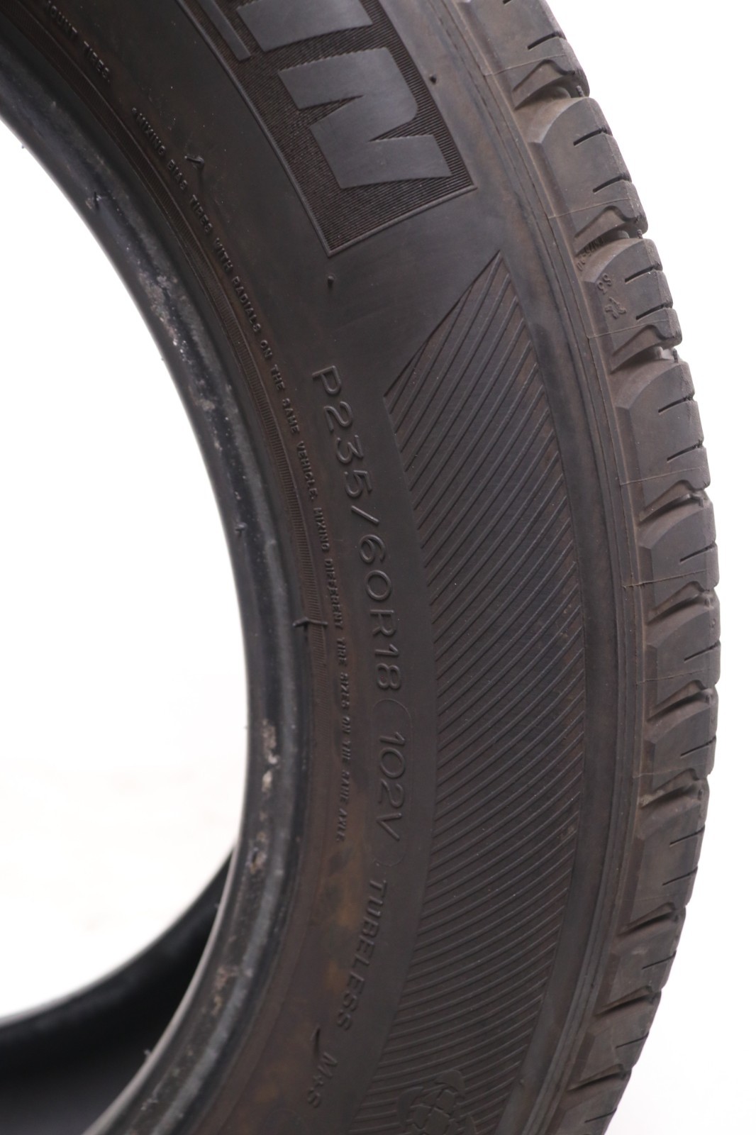 Set of 4 Used 235/60R18 Michelin Latitude Tour HP – 102V – 8-9/32