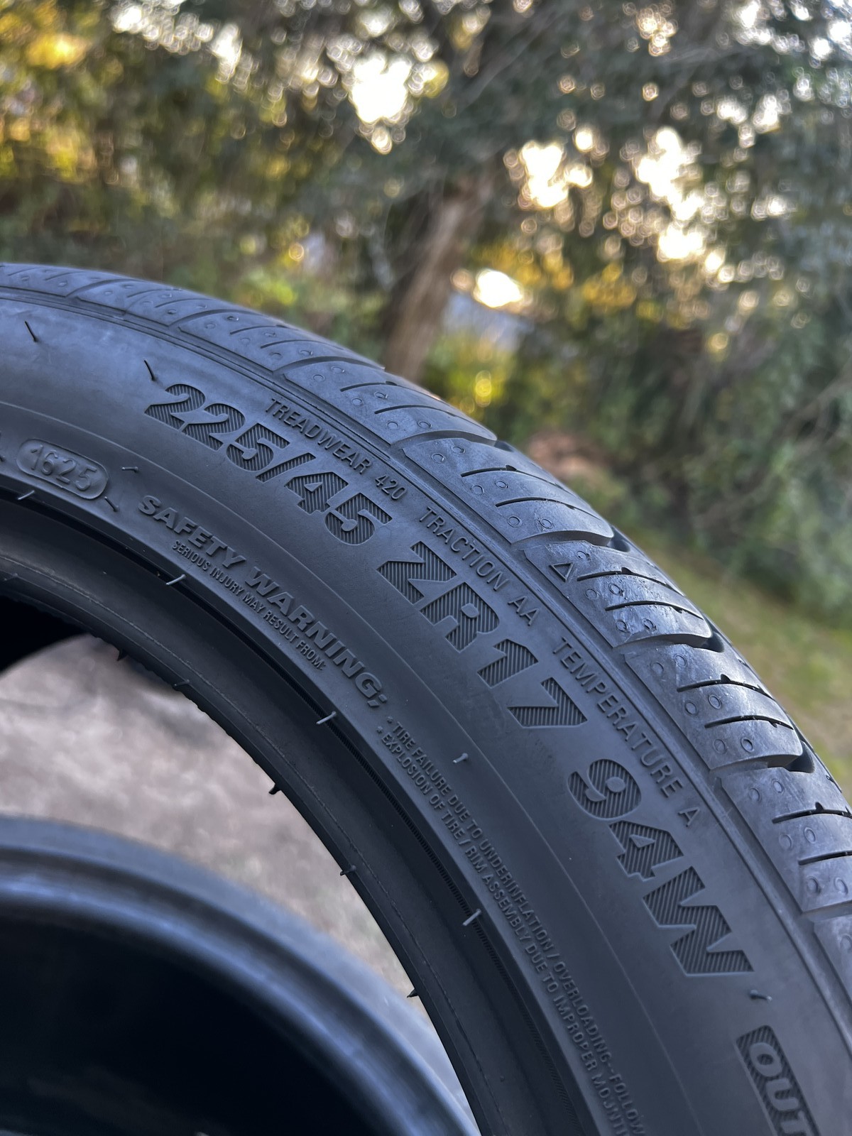 1 Tire Kumho Ecsta 4X II 225/45ZR17 94W DOT.1625 9.5/32
