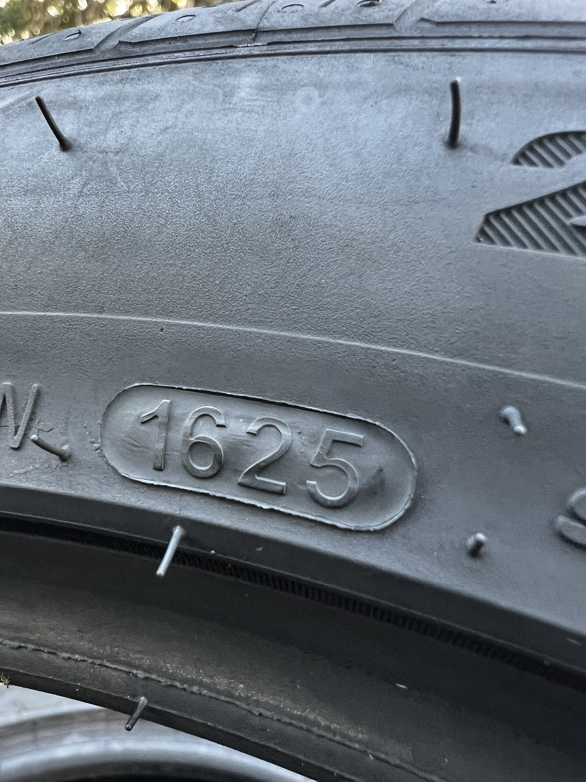 1 Tire Kumho Ecsta 4X II 225/45ZR17 94W DOT.1625 9.5/32