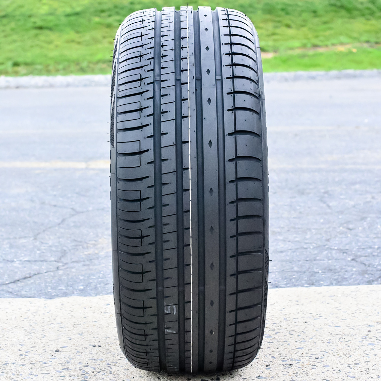 Tire 185/55R16 Accelera Phi-R AS A/S Performance 83V