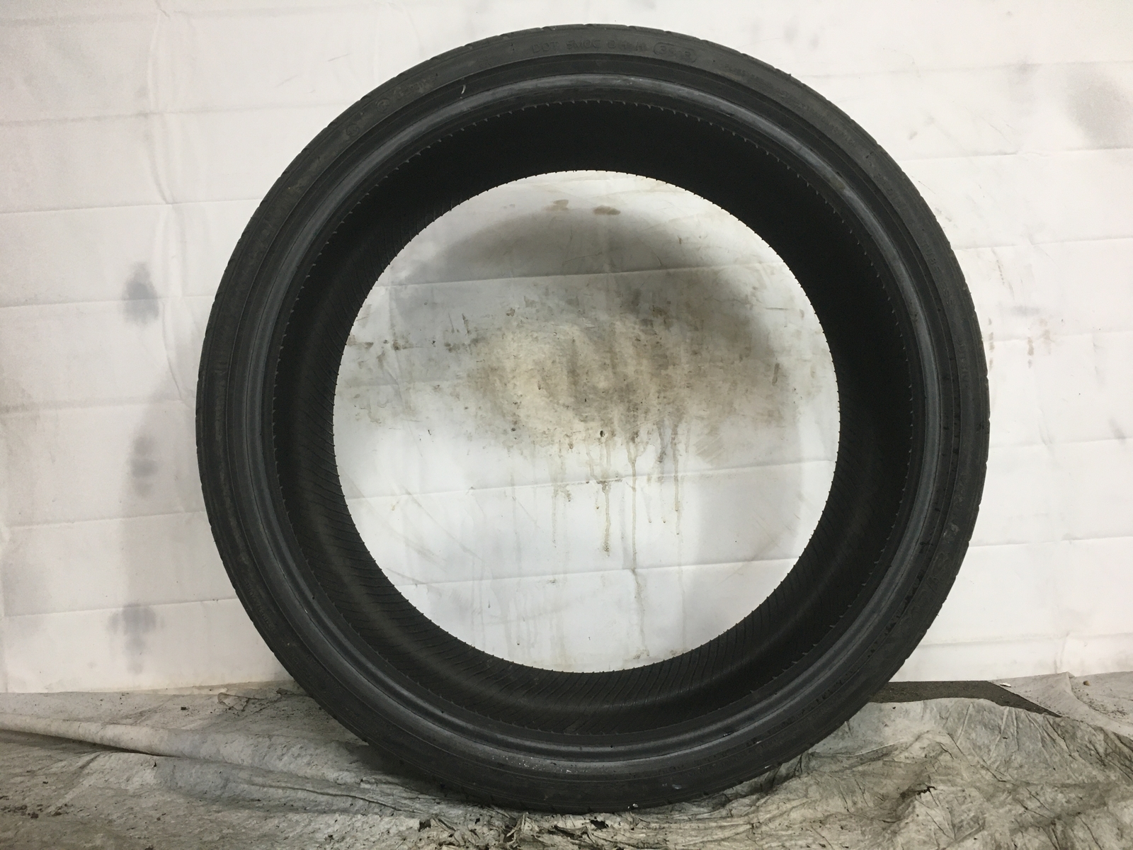[1] Hankook Ventus S1 Evo P235/30ZR20 235 30 20 Tire – Driven Once