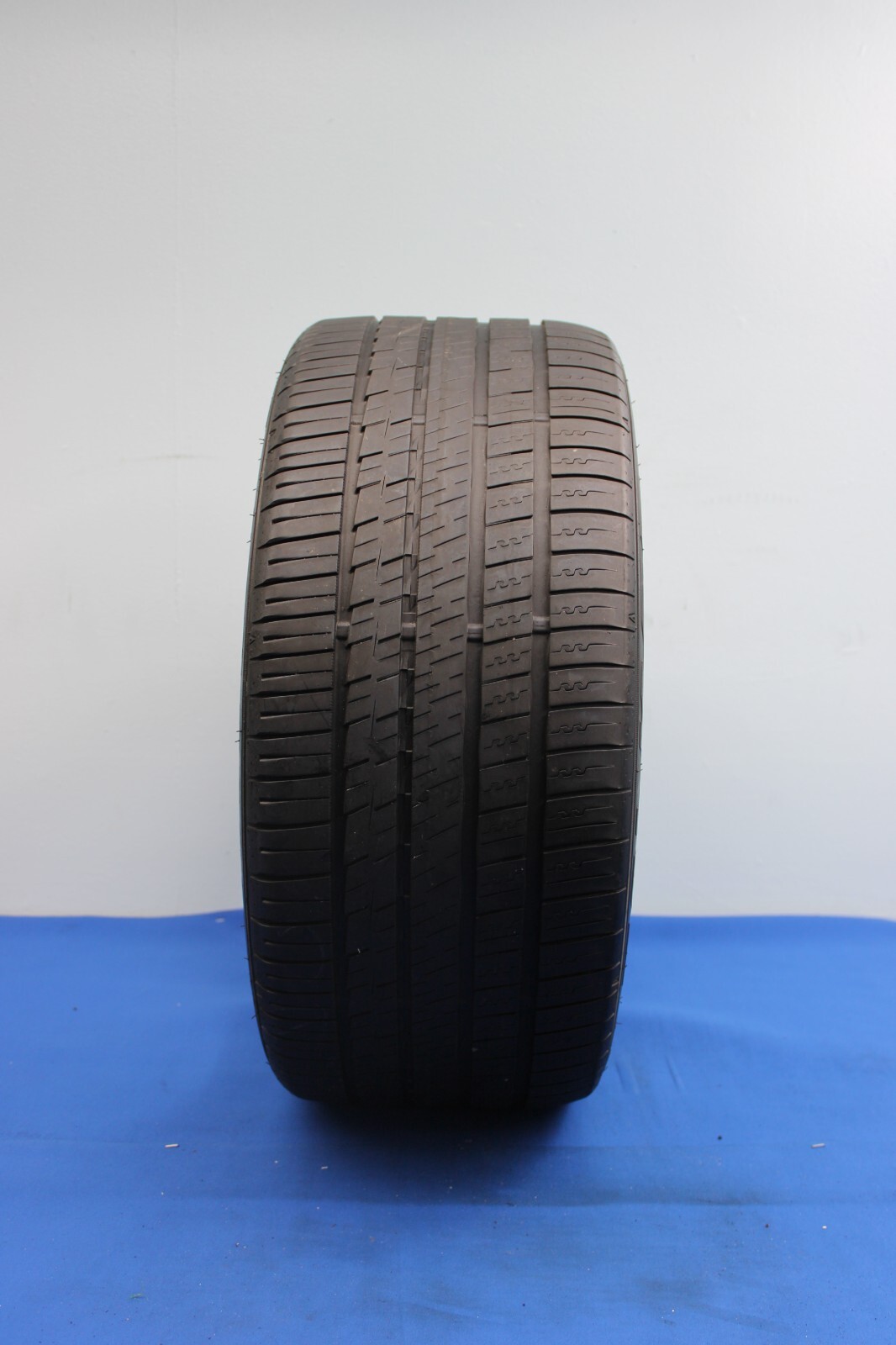 1 Used Falken Azenis FK460 A/S 265/35ZR19 265/35/19 2653519 98Y