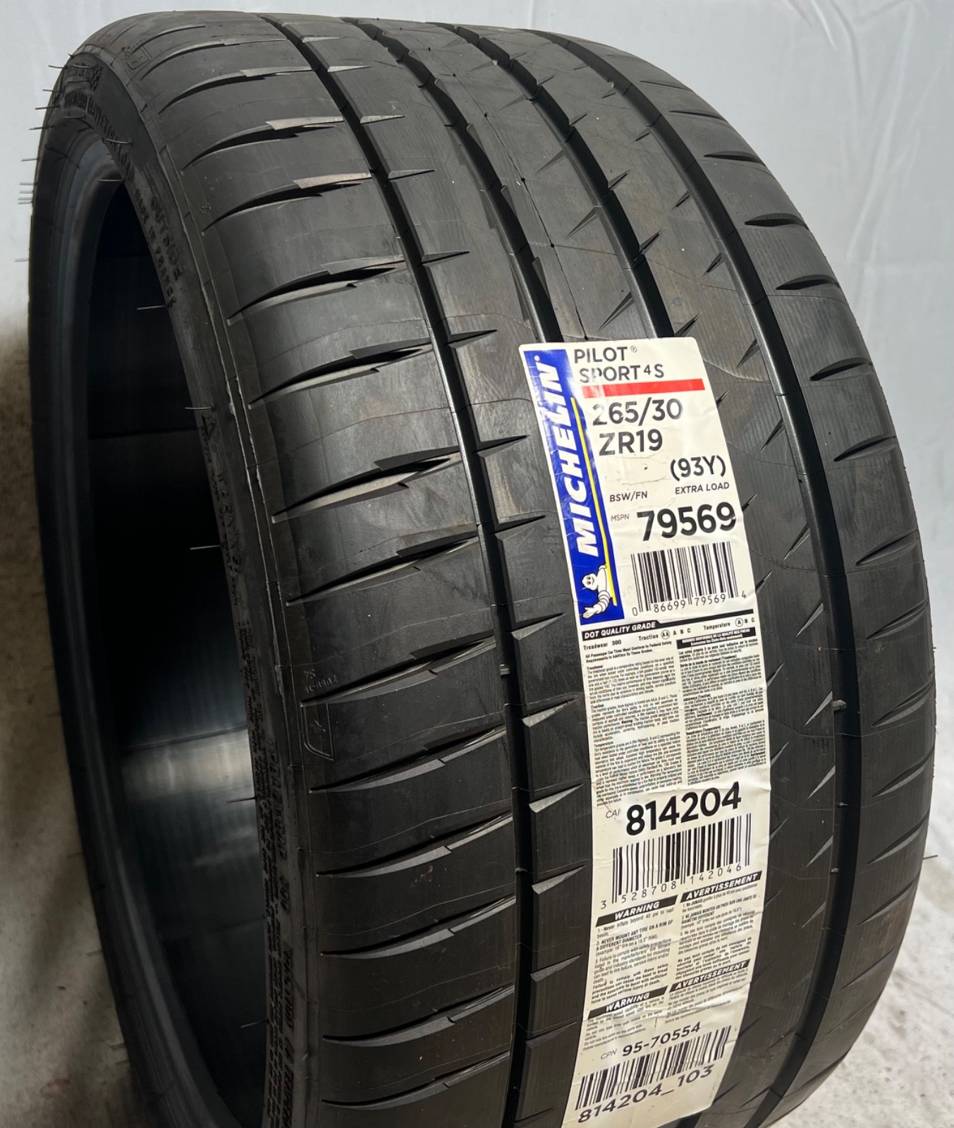 1 – NEW 265/30ZR19 XL (93Y) Michelin Pilot Sport 4 S – 7090