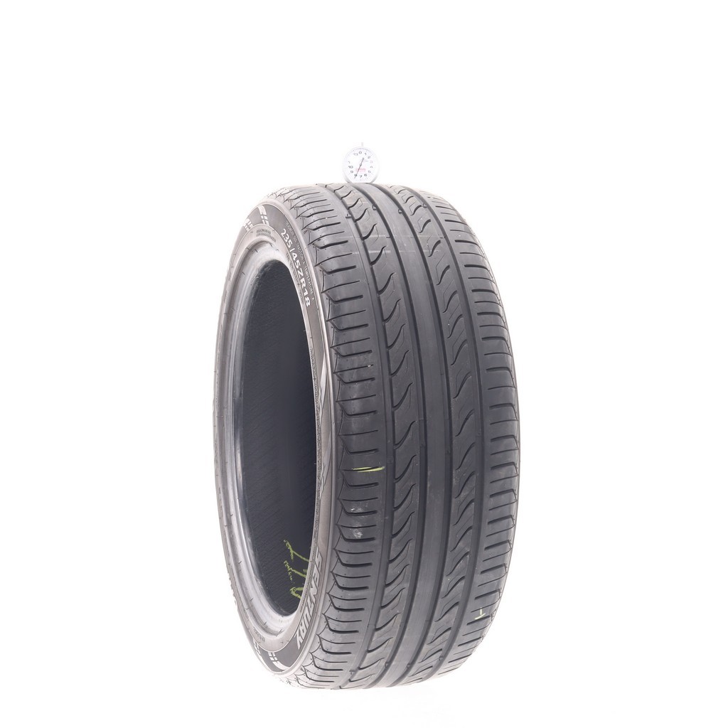 Used 235/45ZR18 Sentury UHP 98W – 8/32 (R8XU)