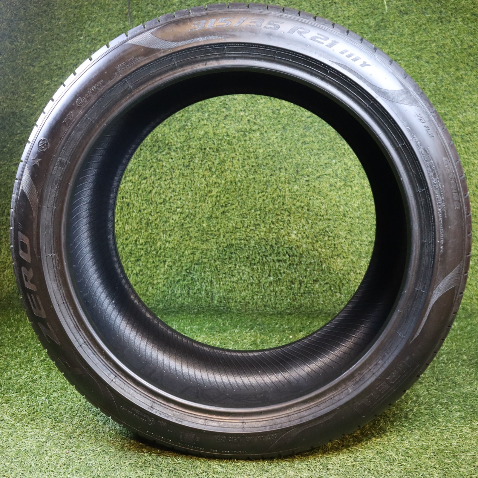 315 35 21 Pirelli PZero PZ4 Run Flat with 70% Tread 6/32 111Y #22935