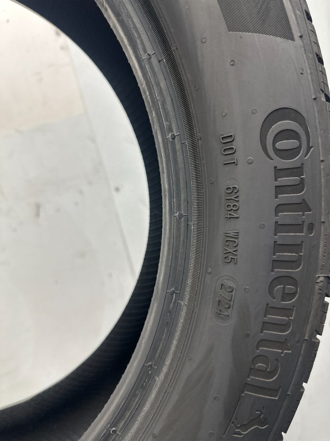 1 Used P235/50R19 Continental ProContact GX SSR Run Flat 99 H – 9/32