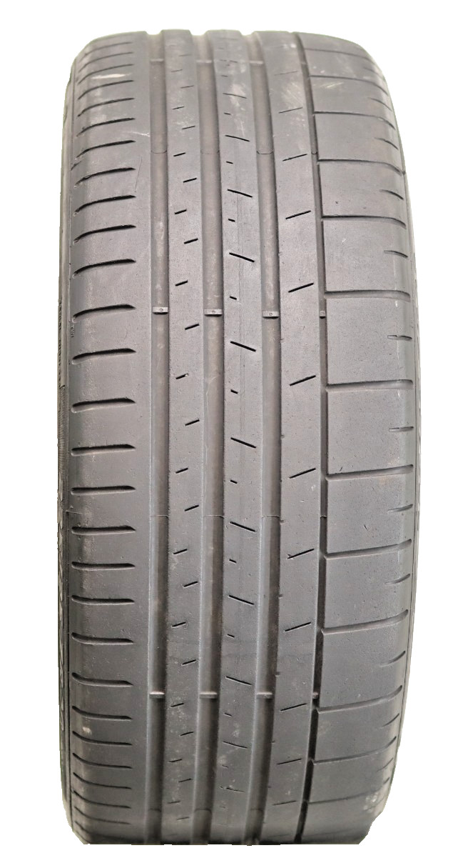 235/35ZR20 Pirelli Pzero PZ4 Porsche N1 88Y 5.5/32 DOT 4423 1M20