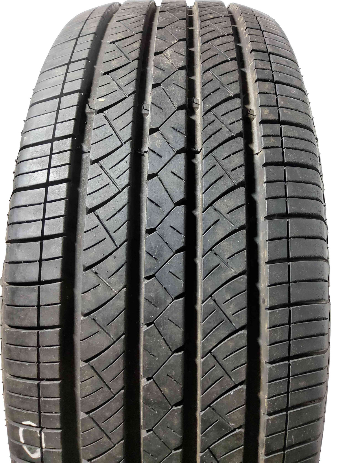 P275/65R18 Arroyo Eco Pro H/T 116 H Used 9/32nds