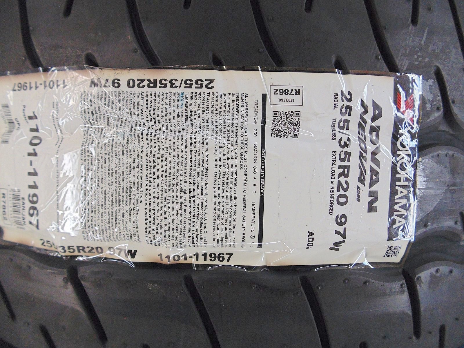 2 BRAND NEW 255/35R20 YOKOHAMA ADVAN NEOVA AD09 XL 255/35/20 97W 2553520