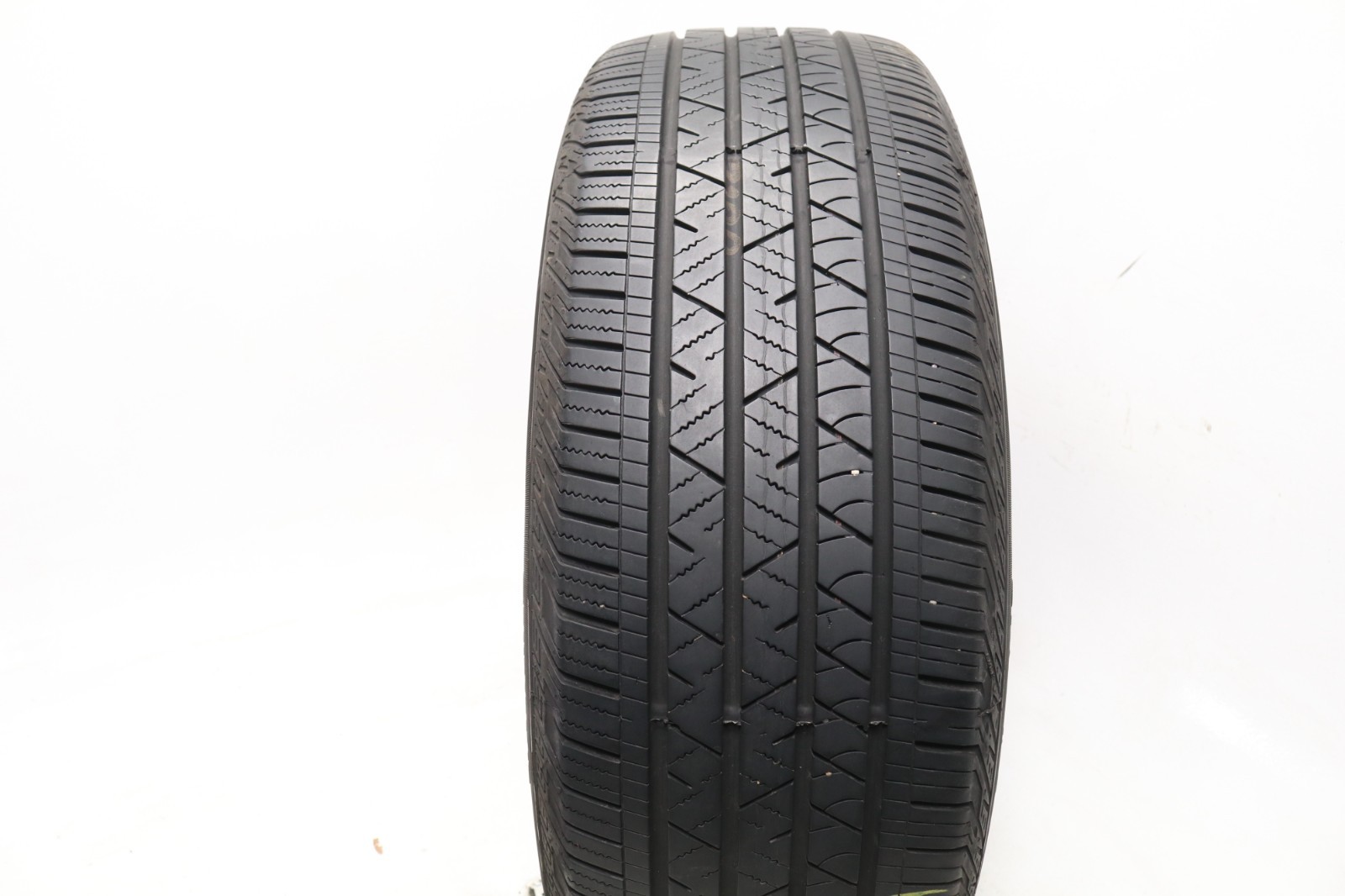 Set of 2 Used 245/50R20 Continental CrossContact LX Sport – 102H – 7.5/32