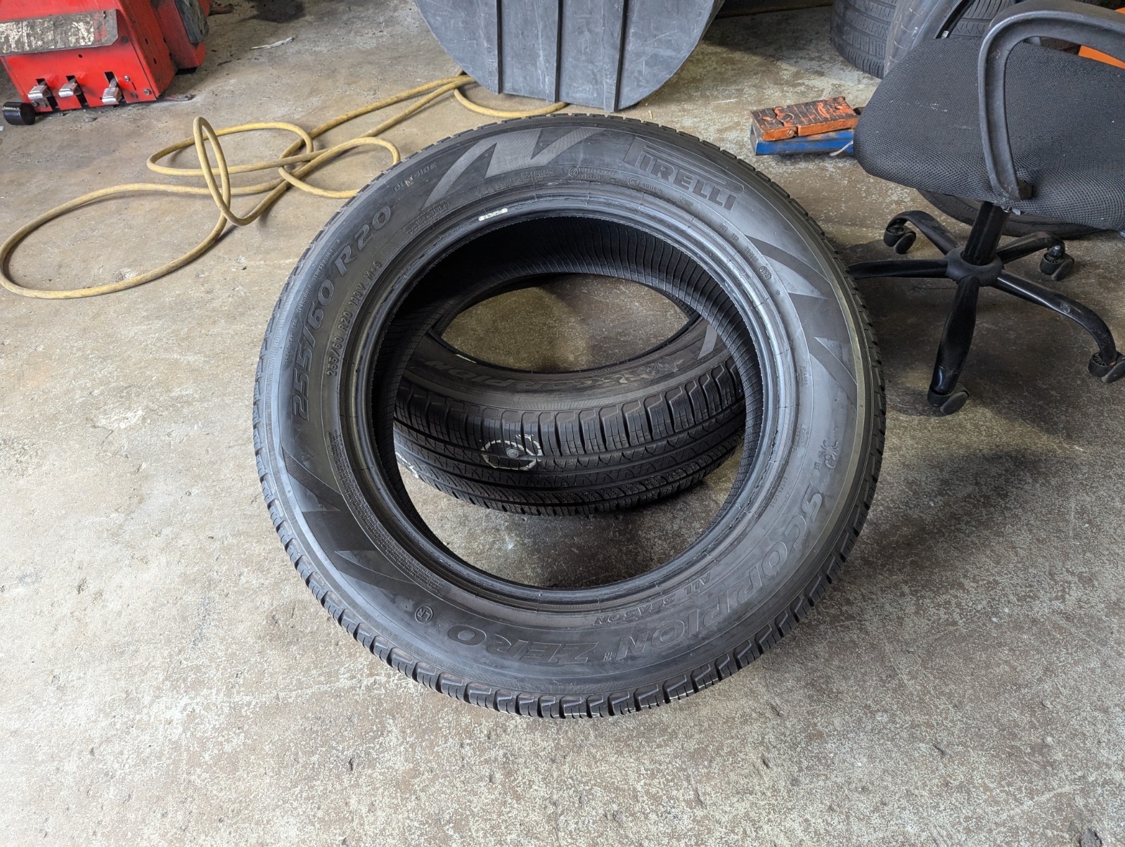 255/60R20 ( 113V ) PIRELLI SCORPION ZERO ALL SEASON LR PAIR OF TIRES