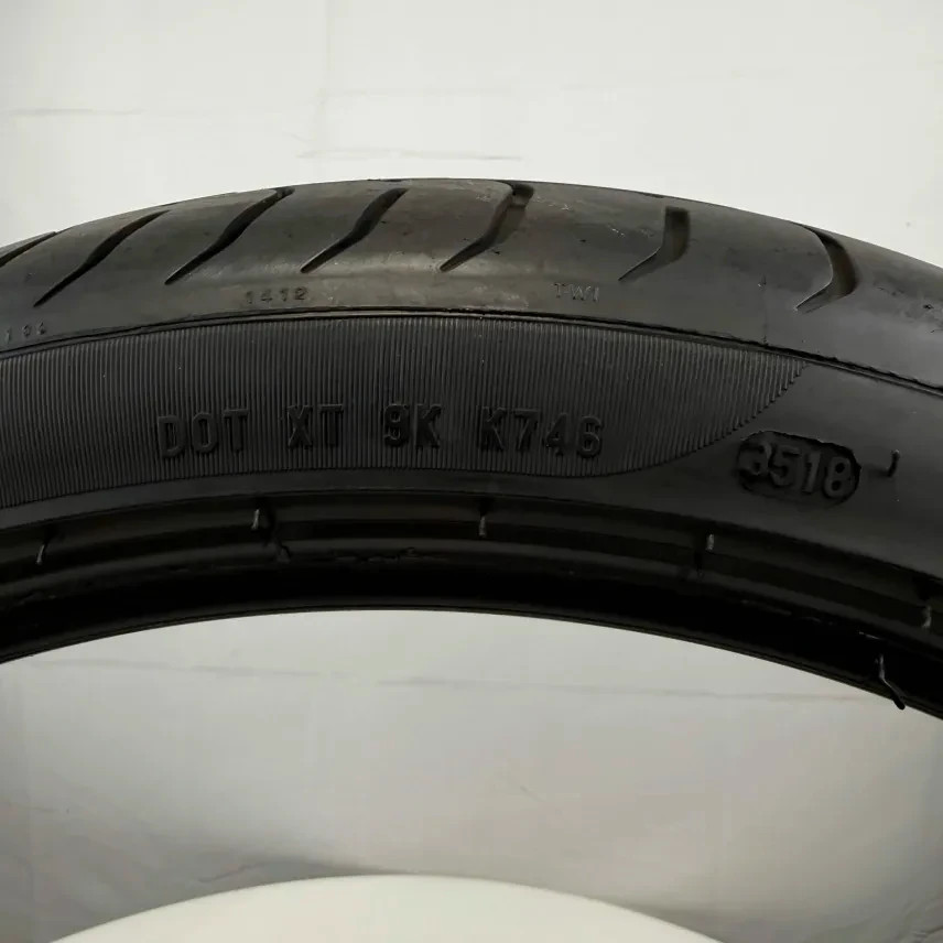 Used 235/35ZR20 Pirelli P Zero 88Y 9/32 (DOT 18)