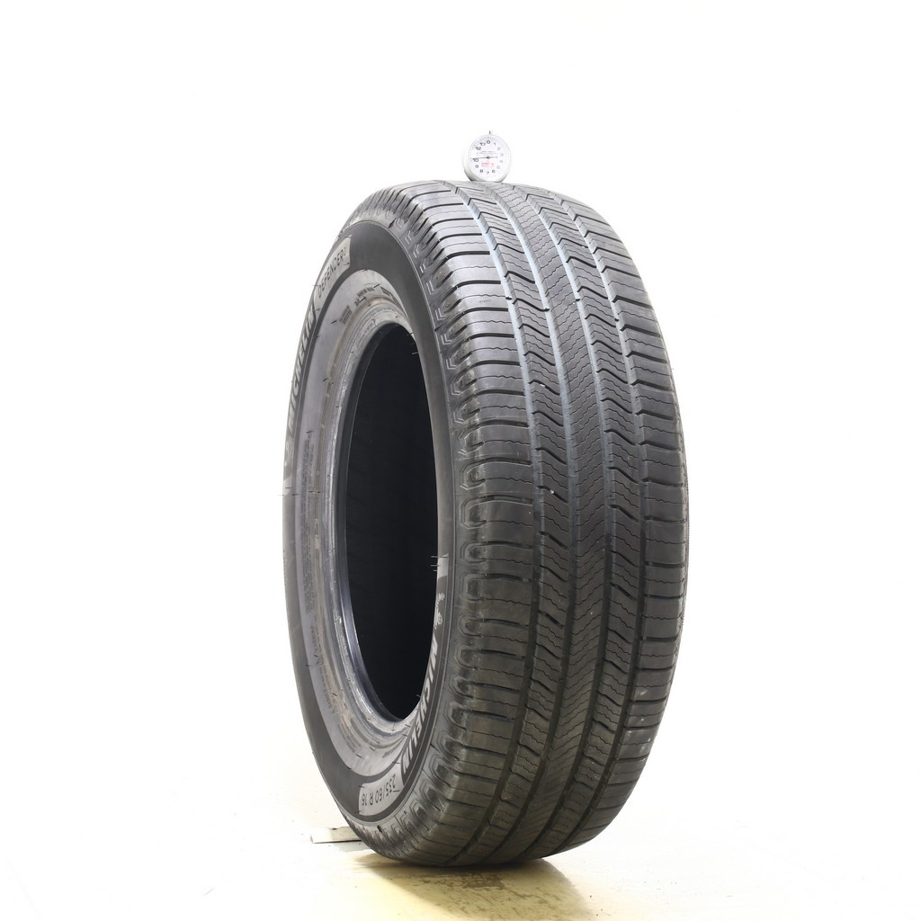 Used 235/60R16 Michelin Defender 2 100H – 10/32