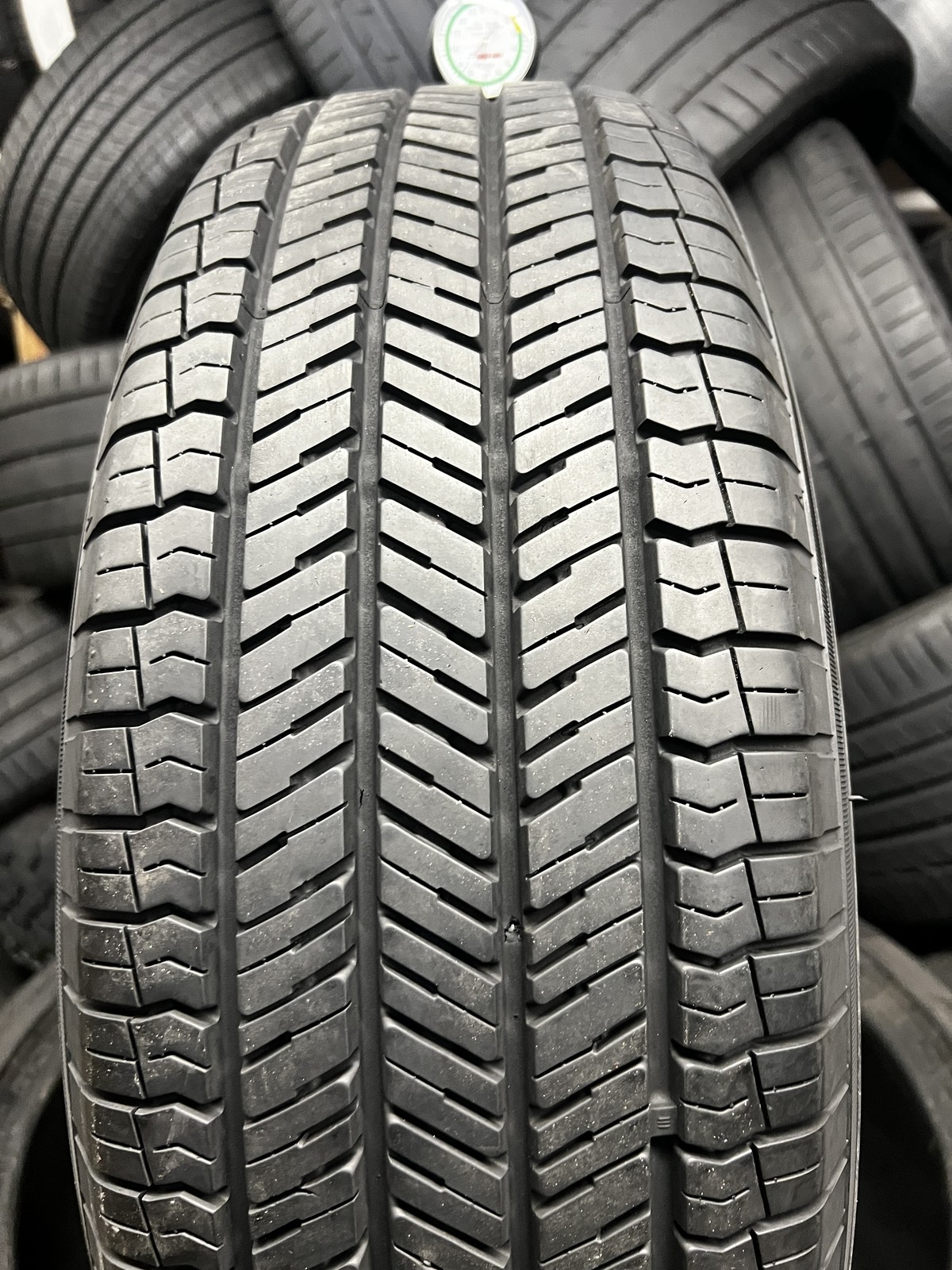 1 Tire Yokohama Geolandar G91A 225/65R17 100H DOT.3124 8.5/32