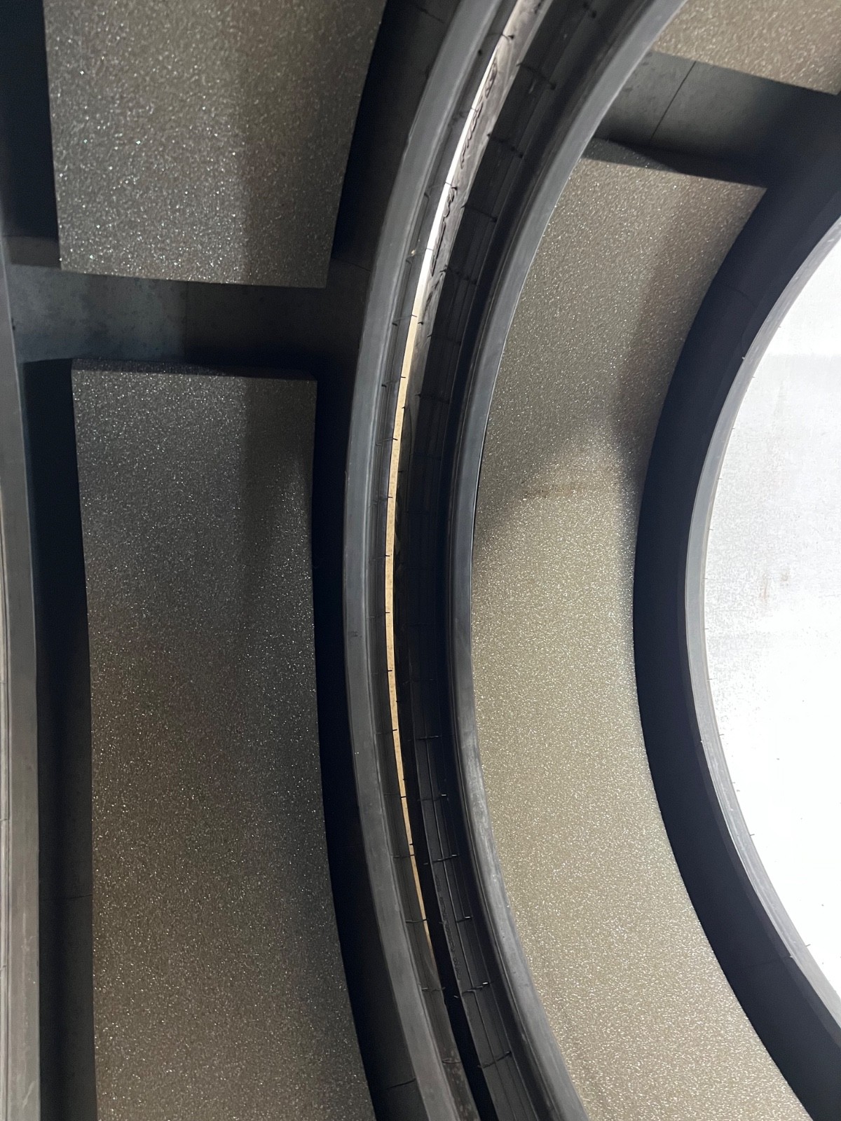 2 – NO REPAIRS 245/40R21 XL (100W) Pirelli P Zero PZ4 PNCS (ELECT) – 1150