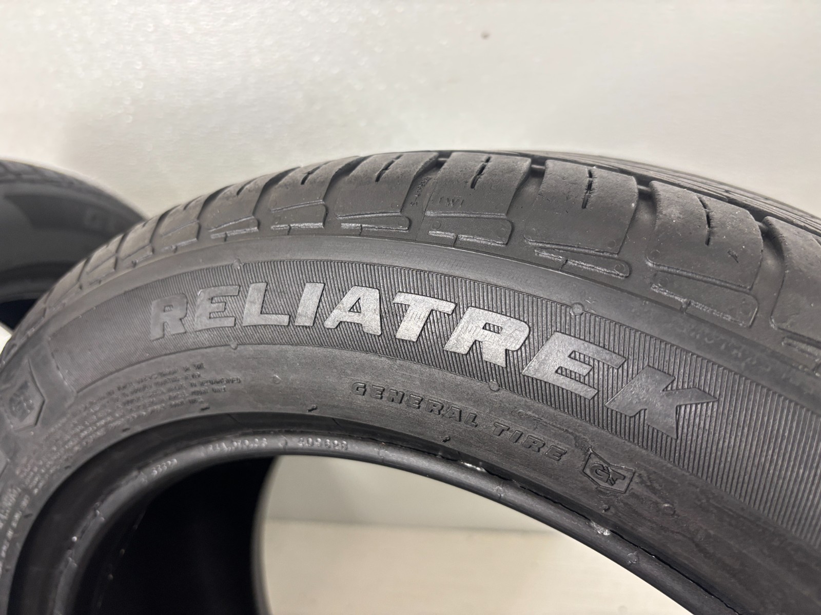 NO SHIPPING ONLY LOCAL PICK UP 2 Tires 215 55 17 General Reliatrek