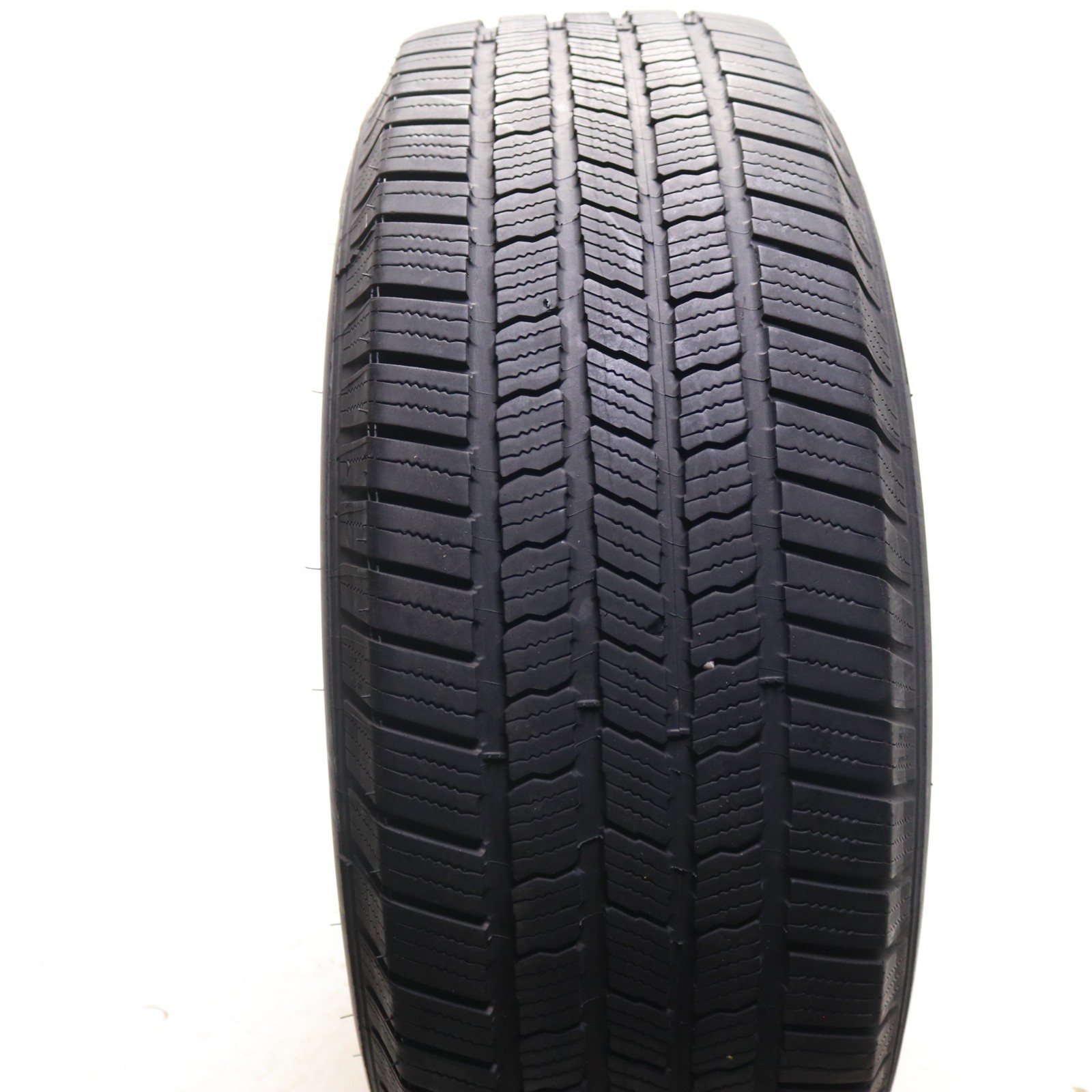 Set of 2 Used 265/70R17 Michelin Defender LTX M/S – 115T – 6-7/32 No Repairs