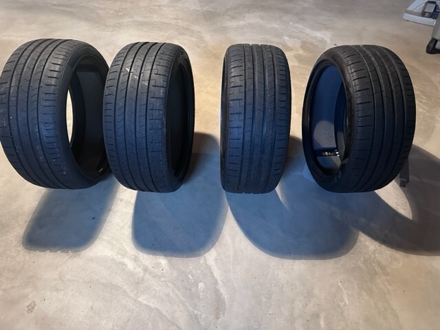 Pirelli P Zero, Noise reducing, Summer Tire, High Performance.,Like New