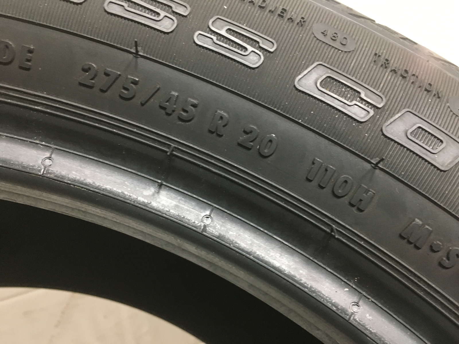 [1] Continental CrossContact LX Sport SSR Run Flat 275 45 20 Tire 7.0-8.0/32