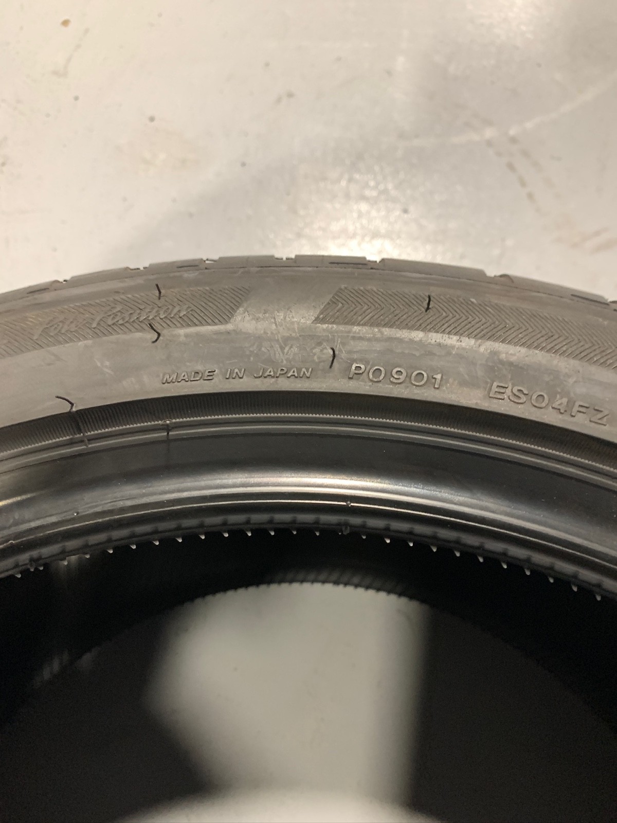 1 New 255 40 18 Bridgestone Potenza S-04 Pole Position Summer Tire