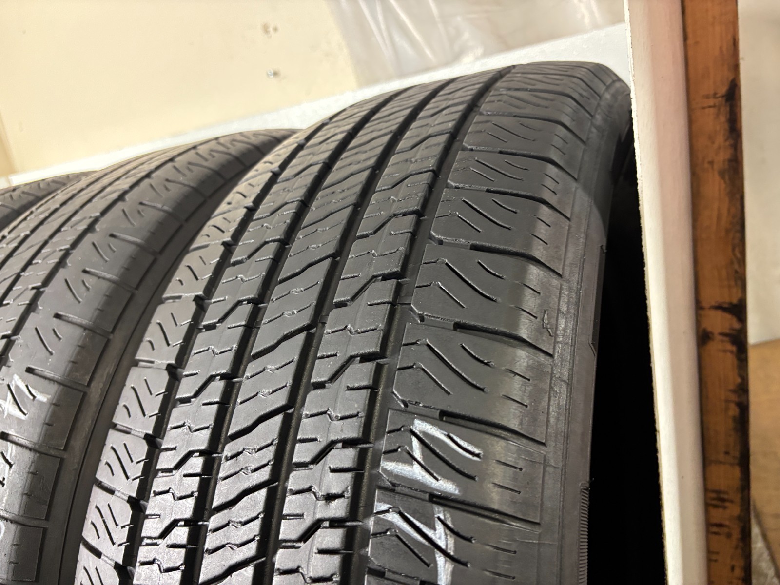 NO SHIPPING ONLY LOCAL PICK UP Set 4 Tires 275 60 20 Goodyear Wrangler Territory