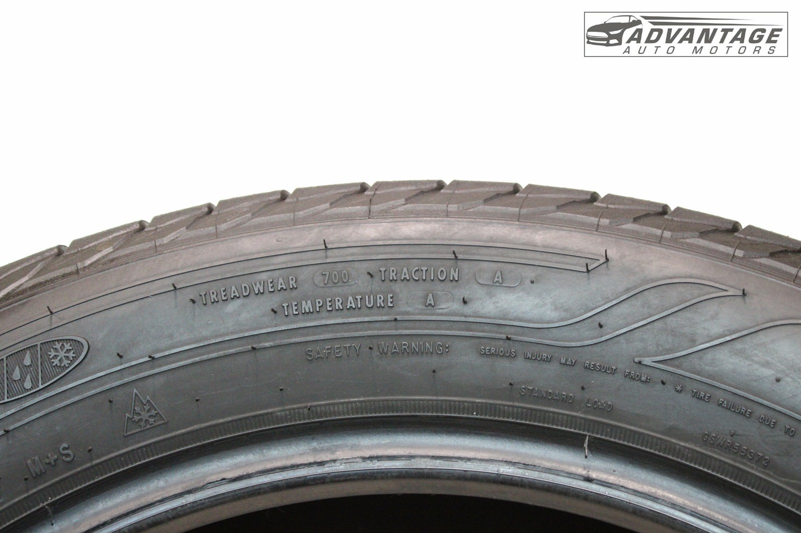 2019-2020 MITSUBISHI OUTLANDER WHEEL TIRE GOODYEAR 225/55R18 98V M+S 8/32NDS OEM